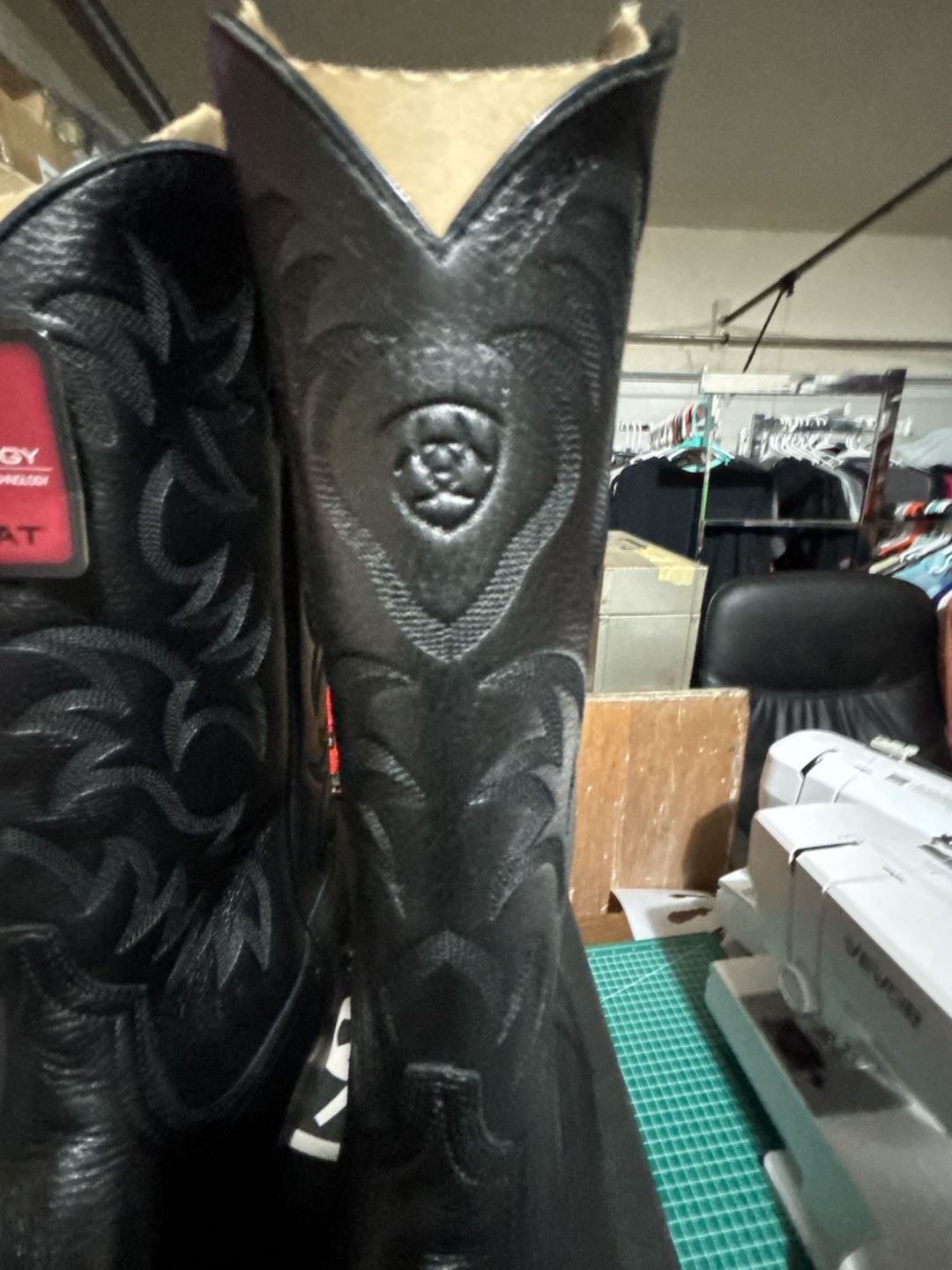Ariat Heritage Western R-Toe Size 12 EE Black Deertan Leather Boots 5