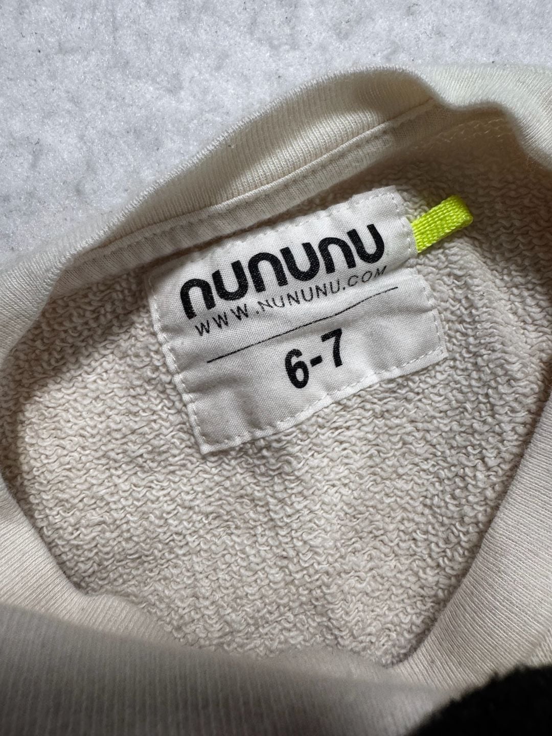 Nununu Kids Graphic Sweatshirt Size 6-7 Cream Terry Face Patch 9