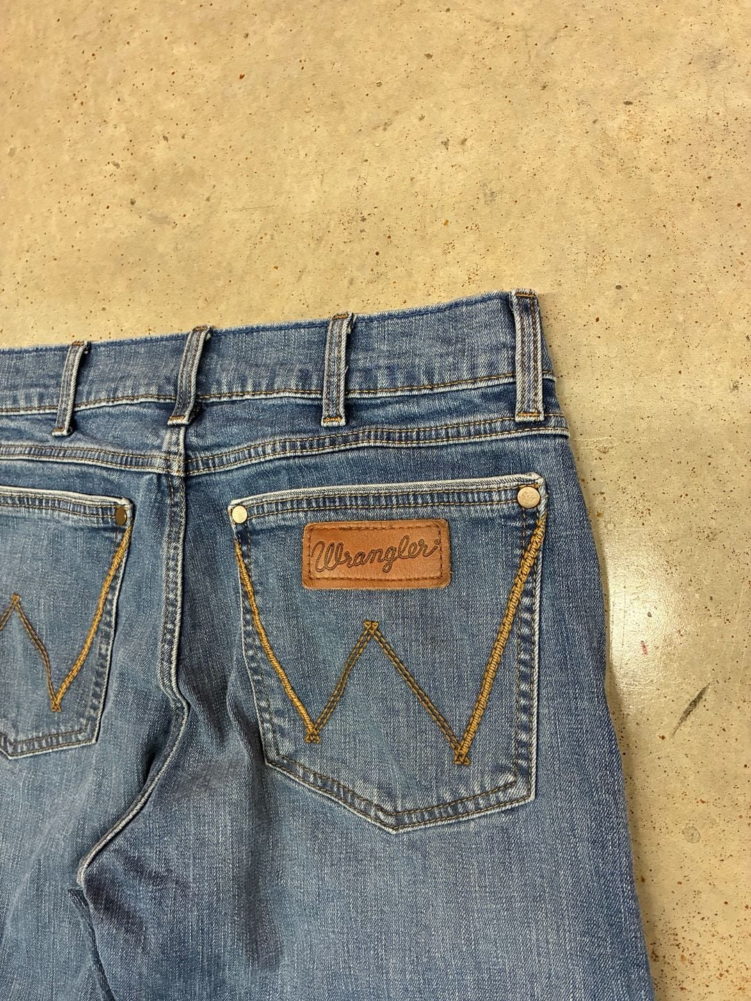 Wrangler Retro Slim Boot Jeans Size 30x30 Blue Denim 9