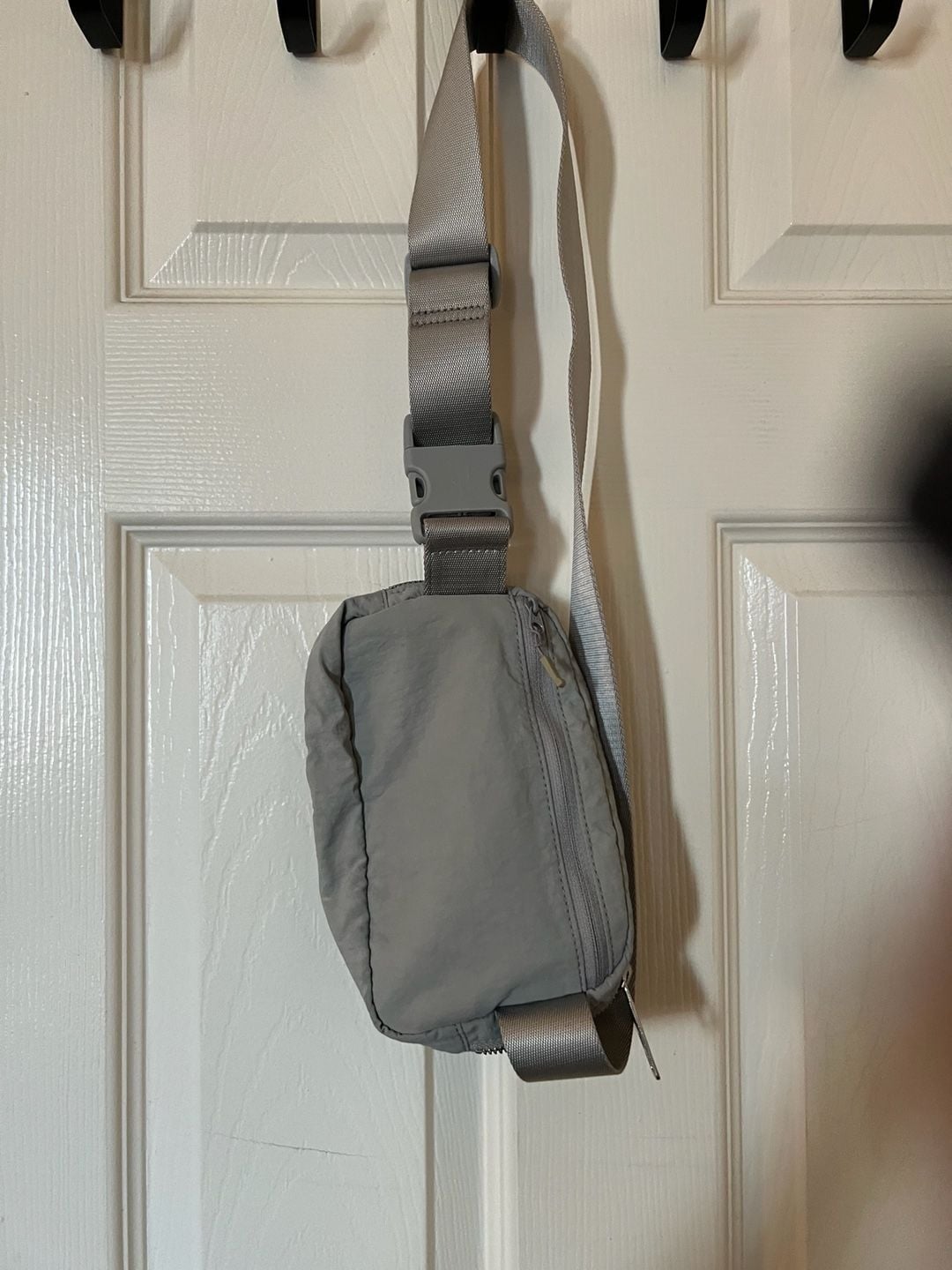 Lululemon Everywhere Belt Bag Size OS Gray Nylon Fanny Pack 3
