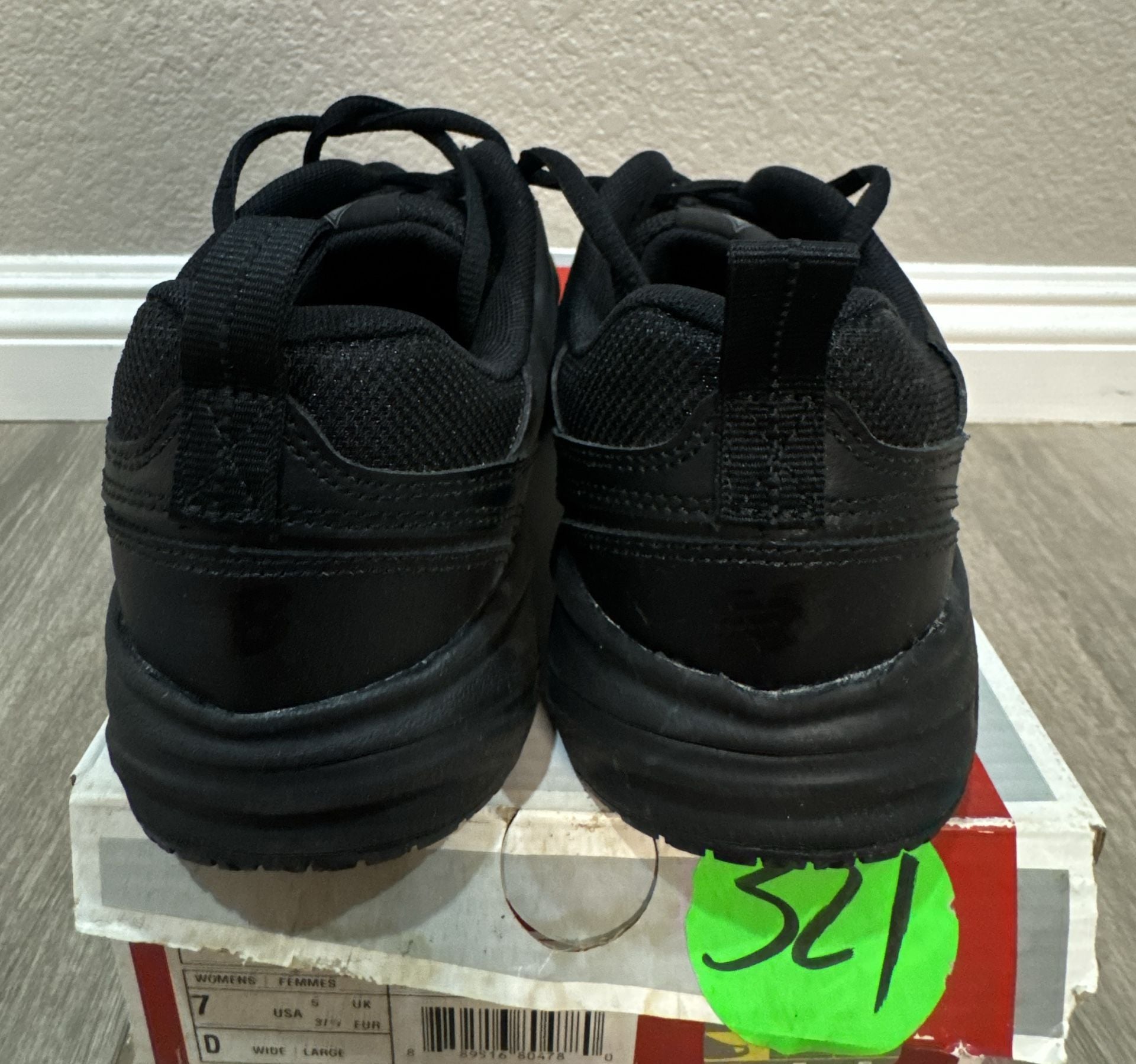 New Balance Industrial 626 Size 7 Wide Black Leather Slip Resistant Shoes 4