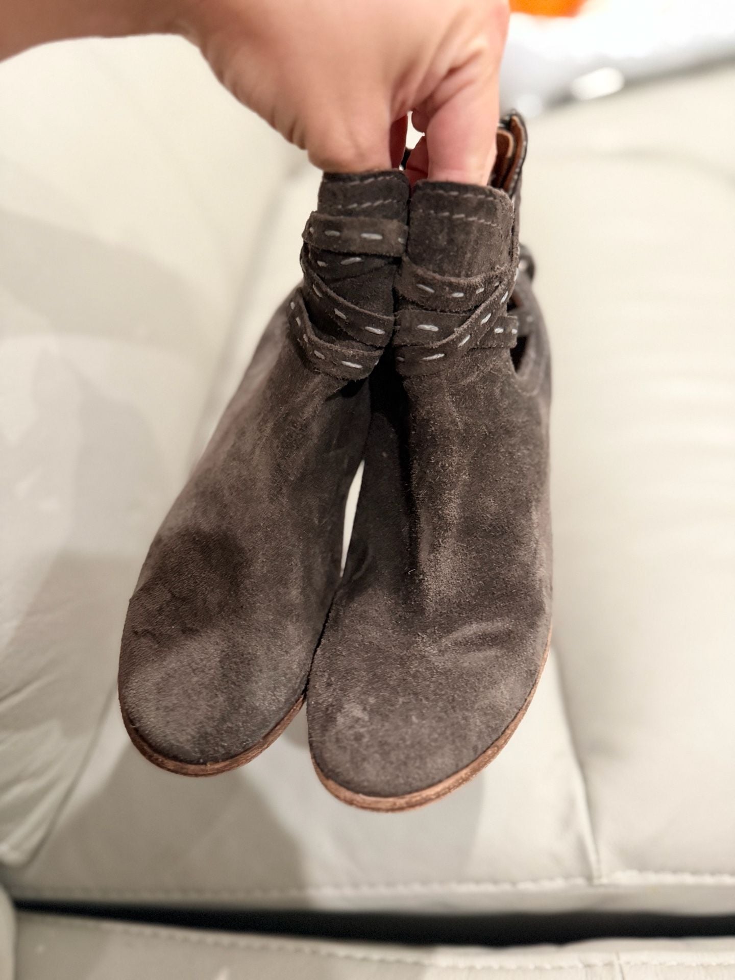 Frye Naomi Pickstitch Shootie Size 6 B Gray Suede Boots 3