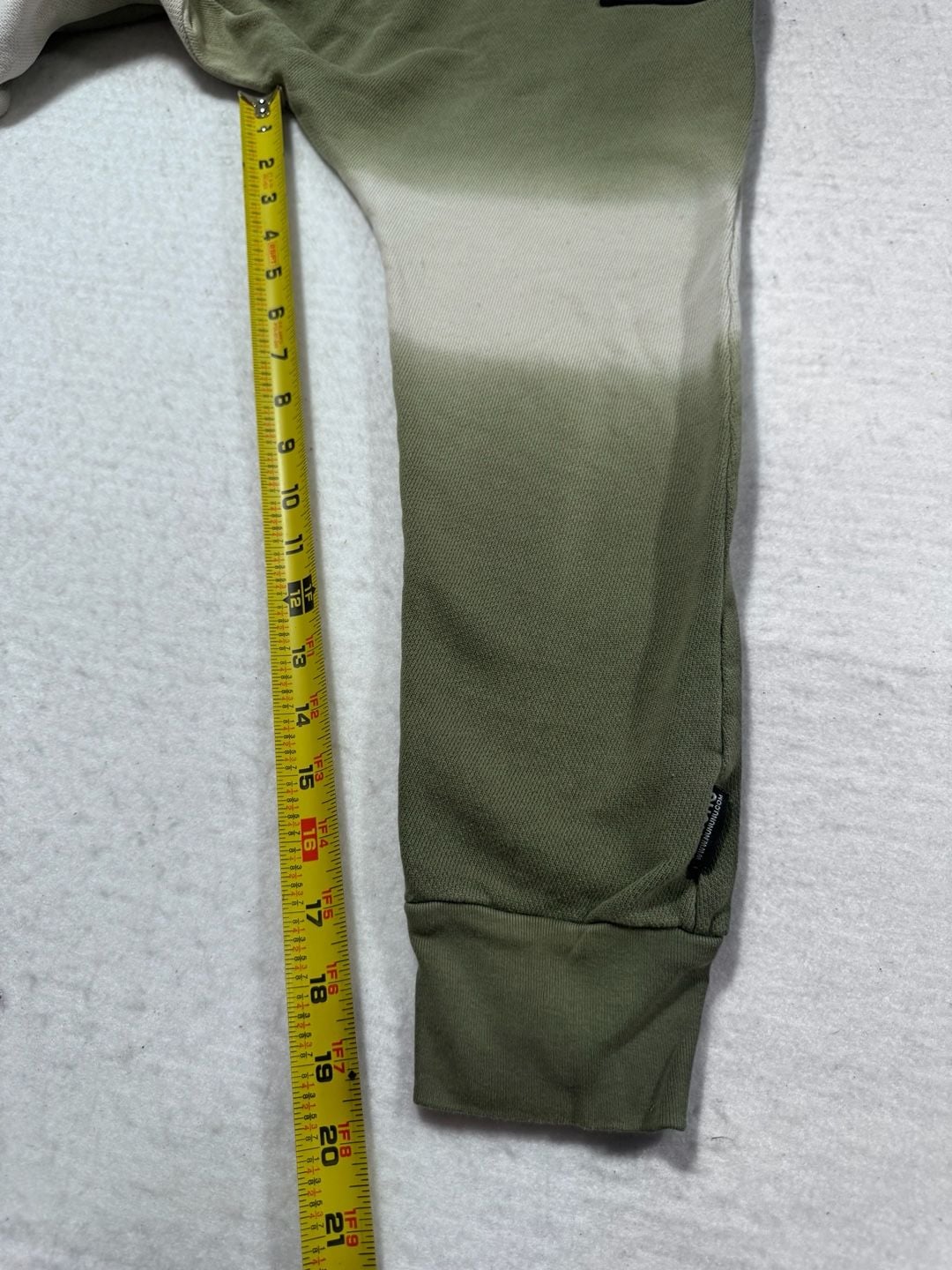 Nununu Kids Jogger Sweatpants Size 8-9 Olive Green Ombre 8