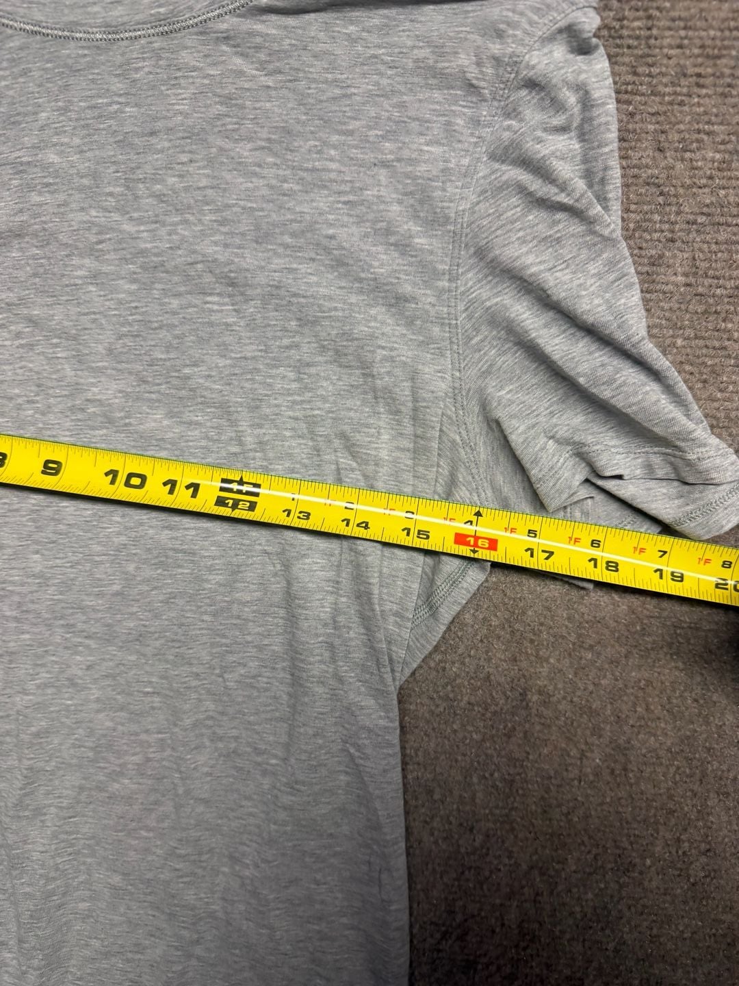 Lululemon Gray Short Sleeve T-Shirt 5