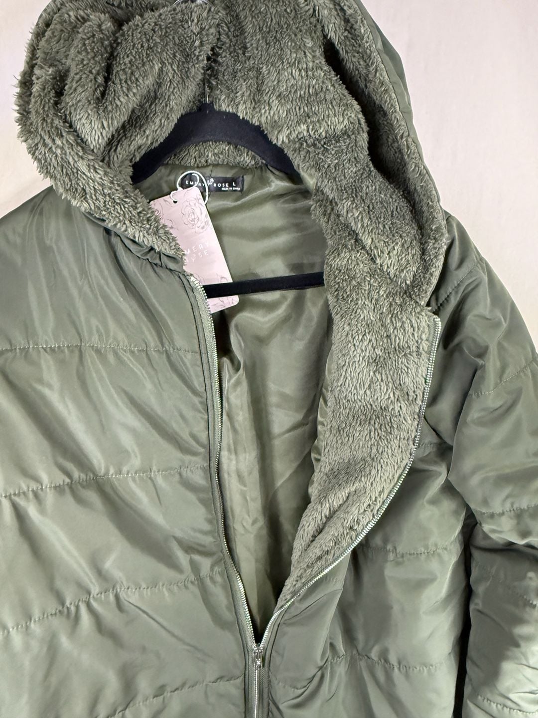 Product thumbnail 5