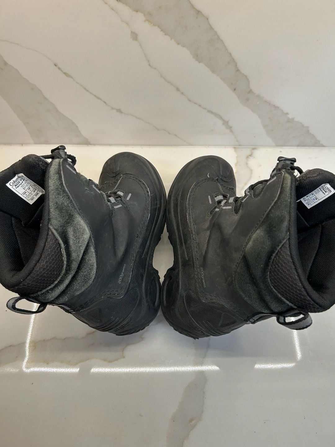 Columbia Bugaboot II Snow Kids Size: 2 Boot Black Leather Waterproof 4