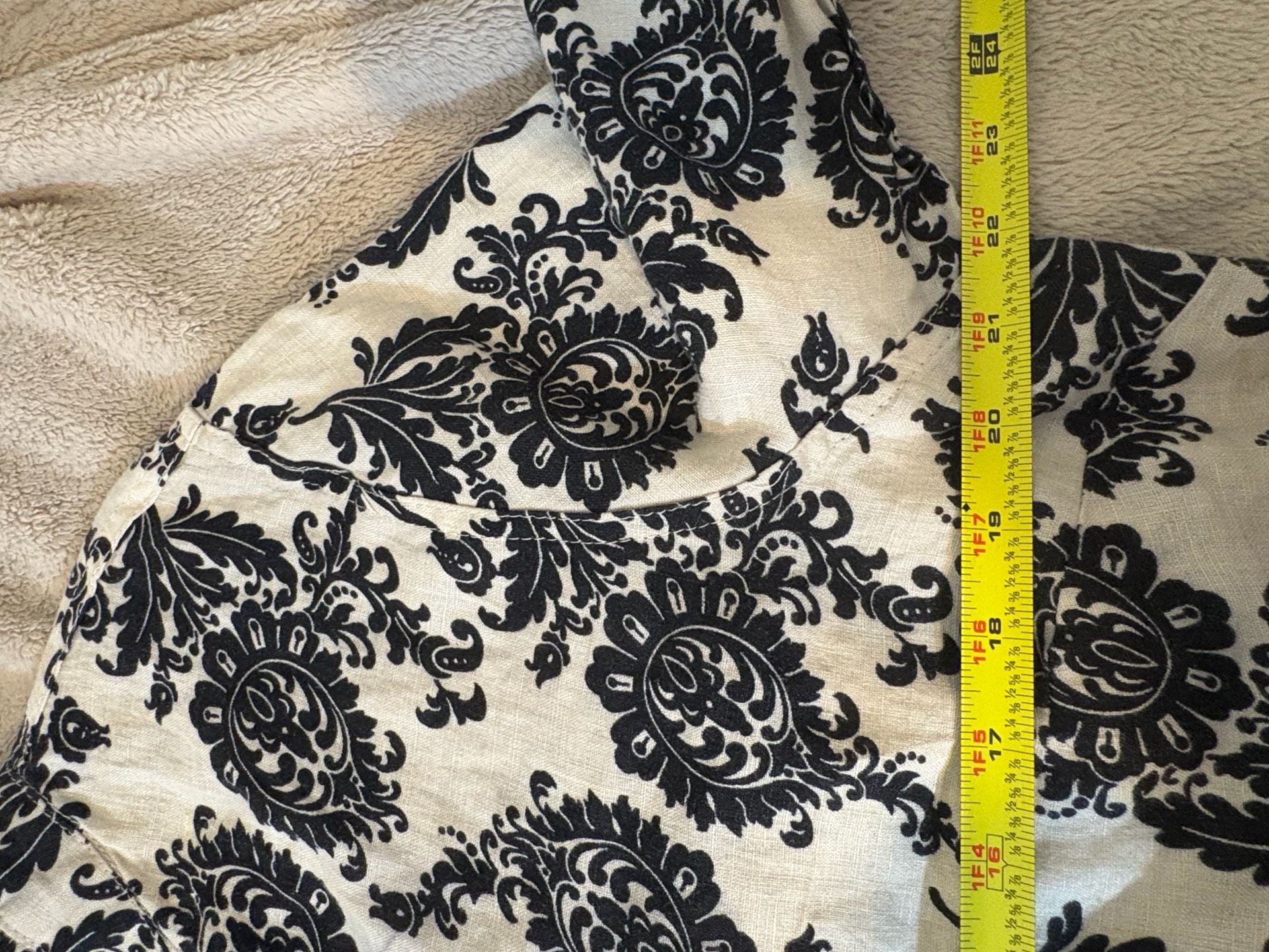 Carole Little Blouse Size 1X Black Beige Linen Floral Button Up 3/4 Sleeve 7