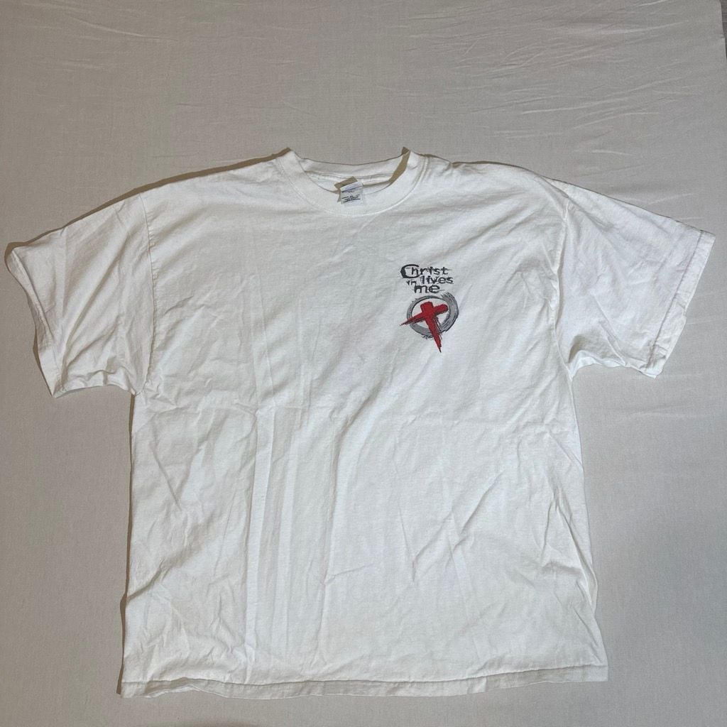 2000s Christ Lives In Me White Graphic T-Shirt Size XXL 2