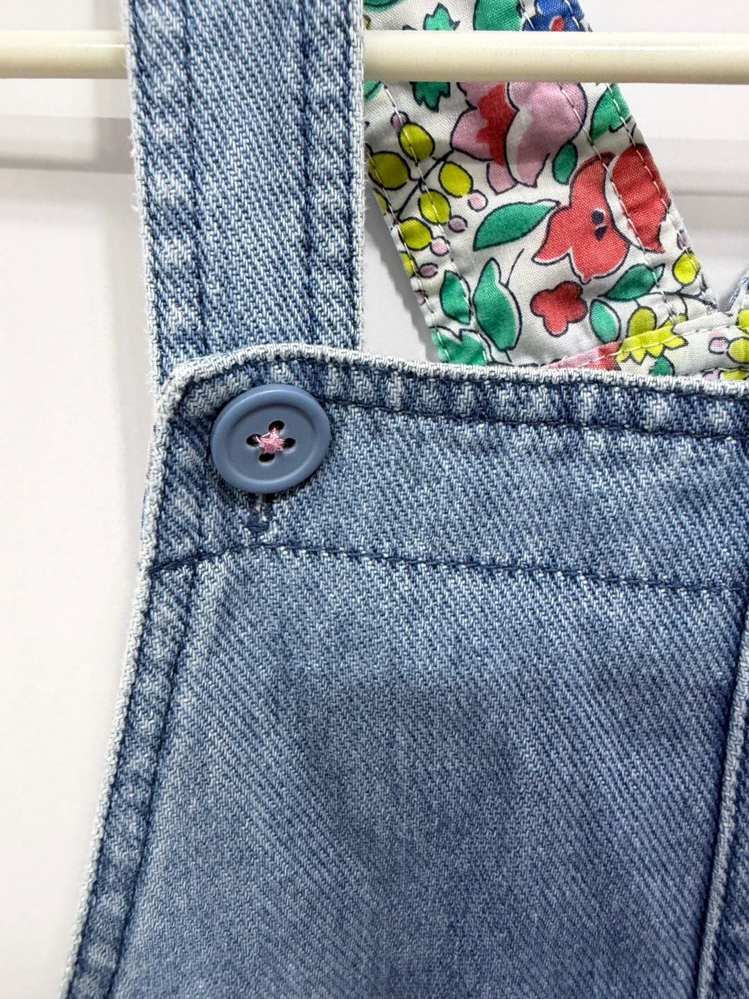 Mini Boden Denim Jumper Dress Size 7-8Y Floral Lining Blue Pinafore 4