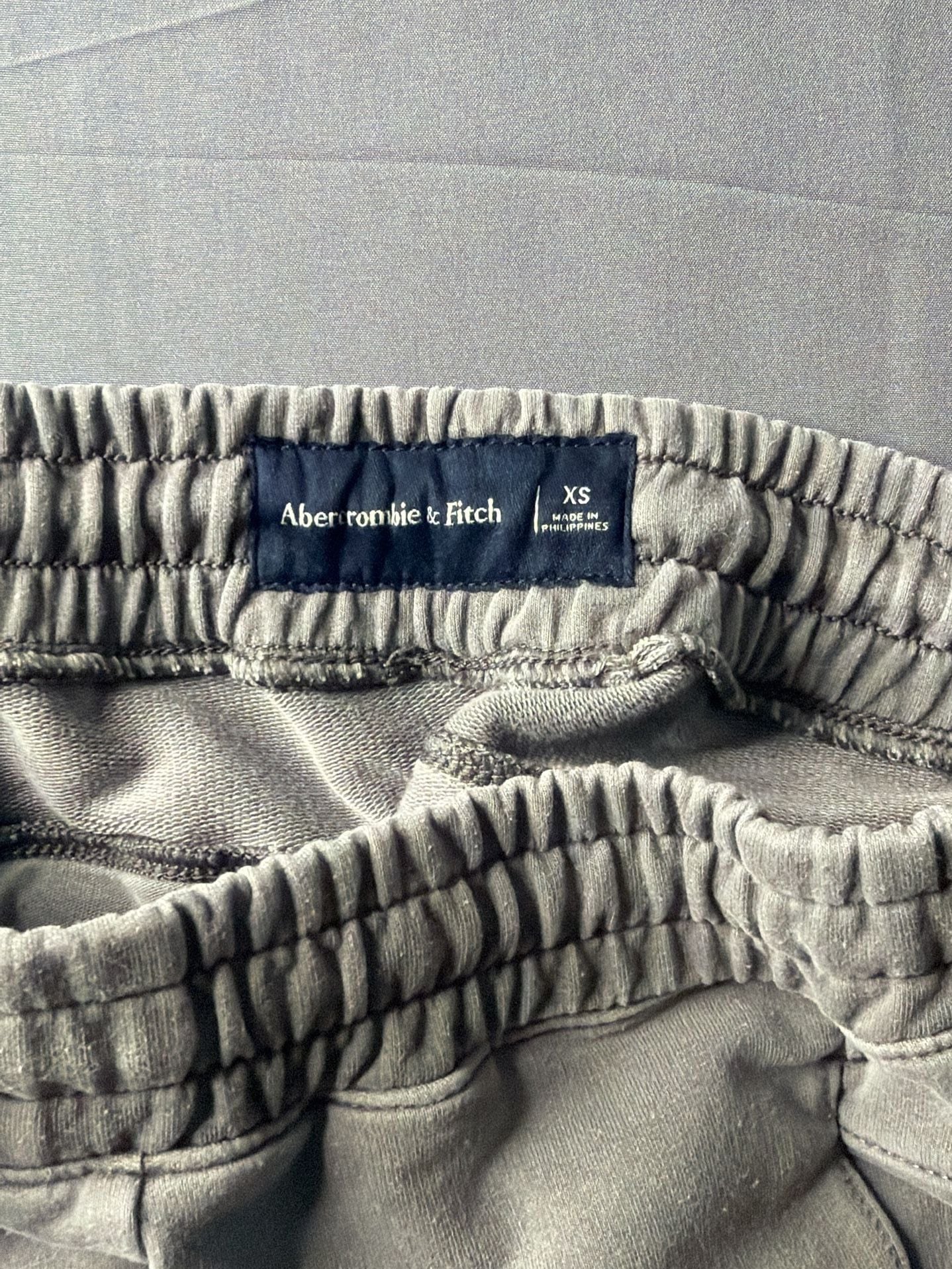 Abercrombie & Fitch Sweat Shorts Size XS Grey Drawstring Raw Hem 11