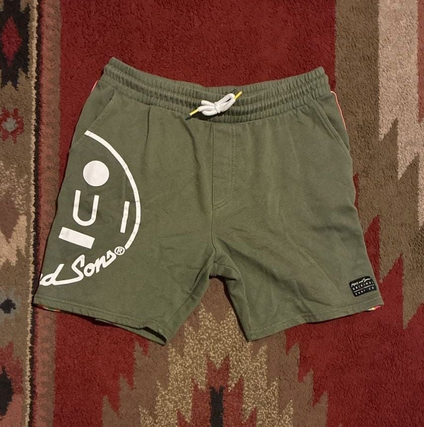 Maui and Sons Sweat Shorts Size L Green Logo Surf Co 2