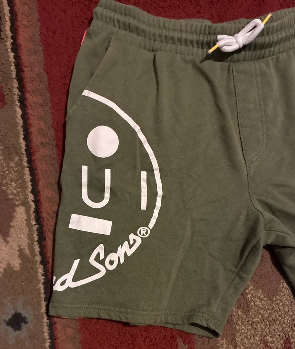 Maui and Sons Sweat Shorts Size L Green Logo Surf Co 3