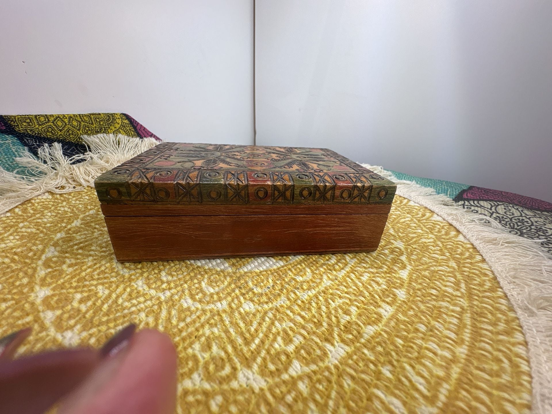 5” Vintage Hand Carved Wooden Trinket Box Polish Folk Art Floral 3