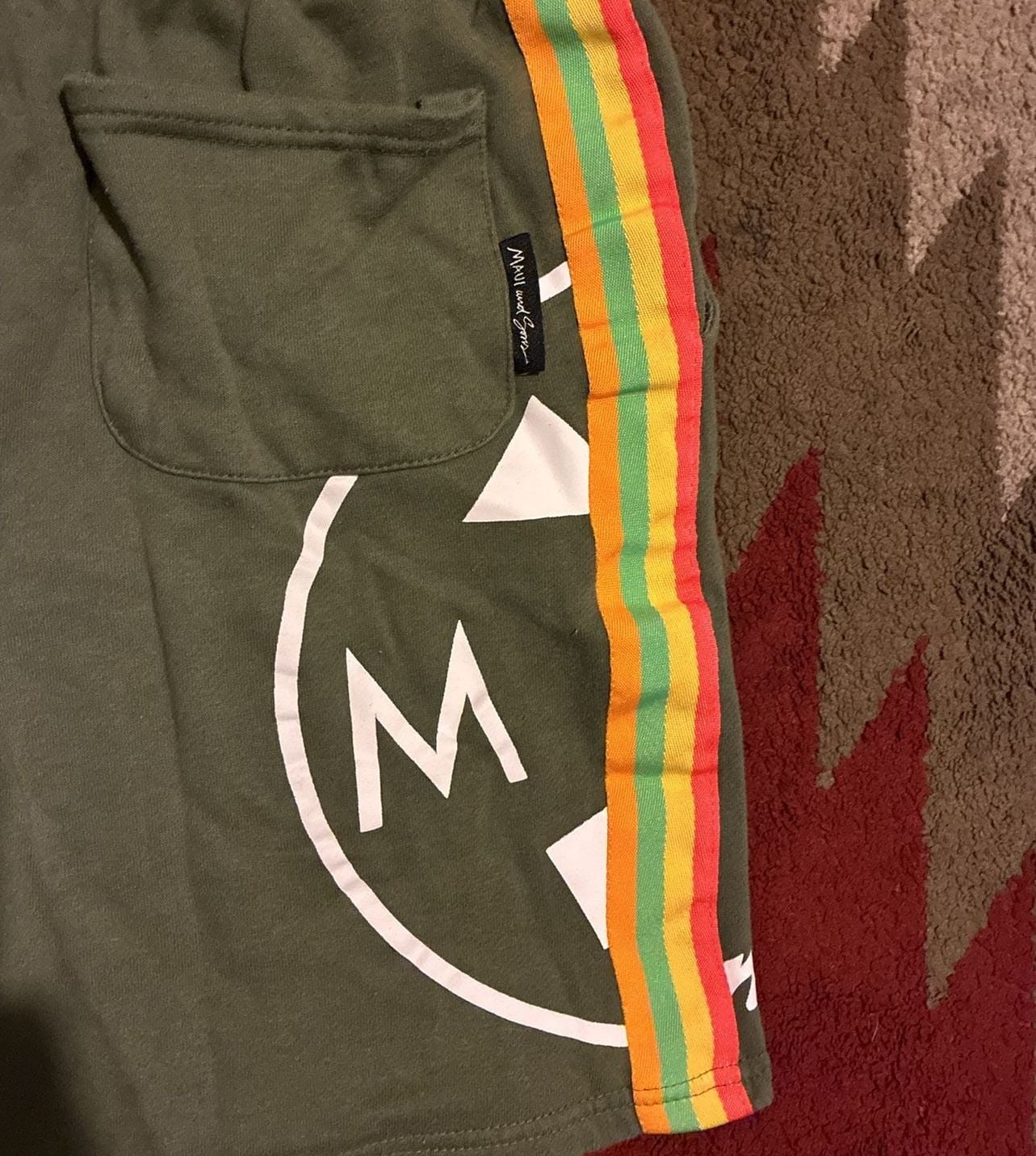 Maui and Sons Sweat Shorts Size L Green Logo Surf Co 7