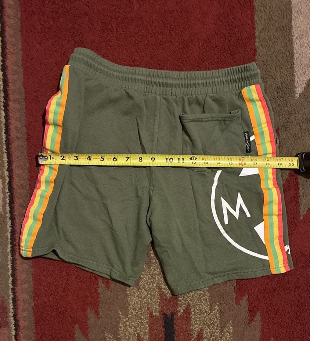 Maui and Sons Sweat Shorts Size L Green Logo Surf Co 9