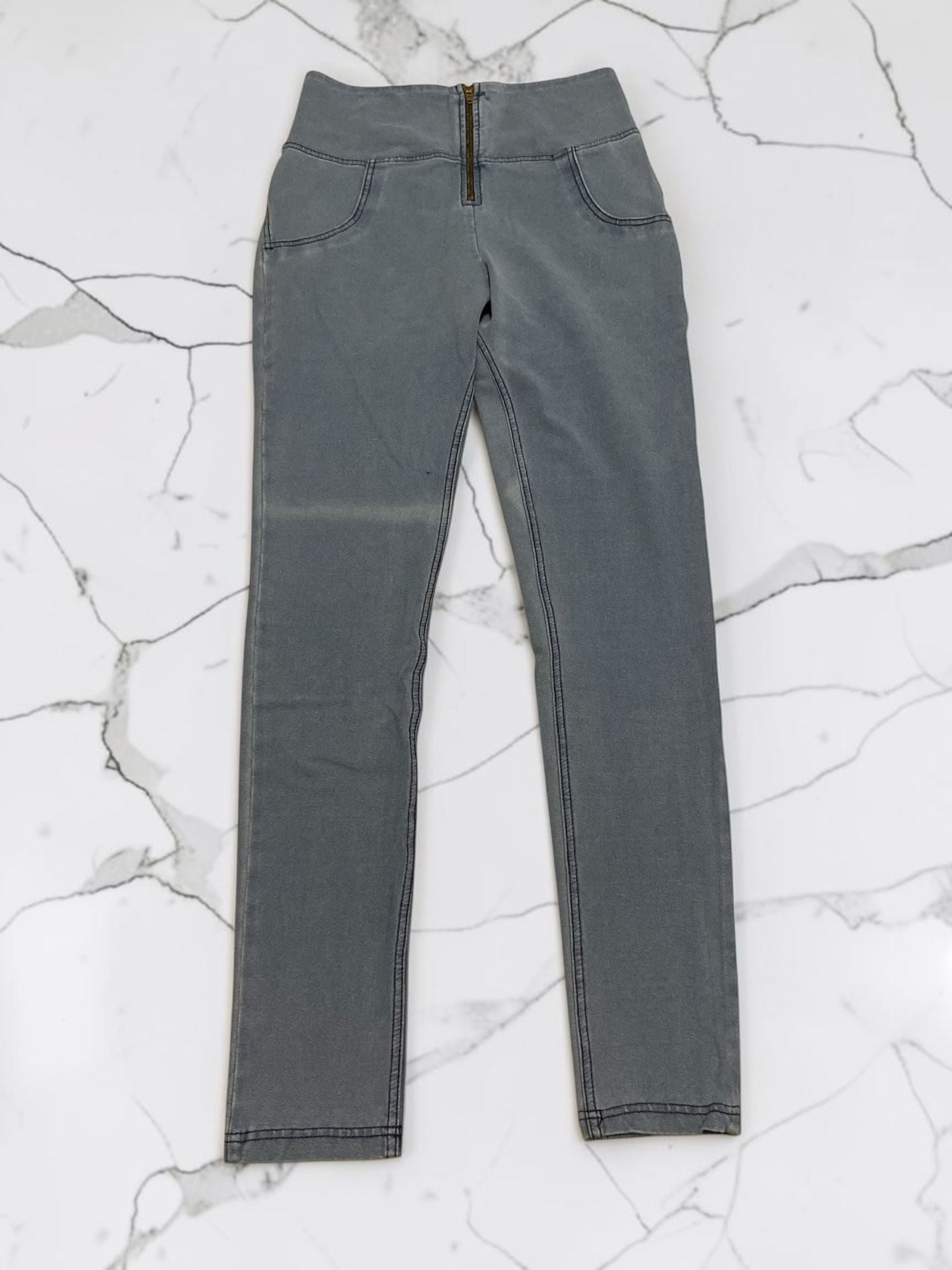 JAG Jeans High Rise Pull On Stretch Pants Size L Gray Charcoal 2