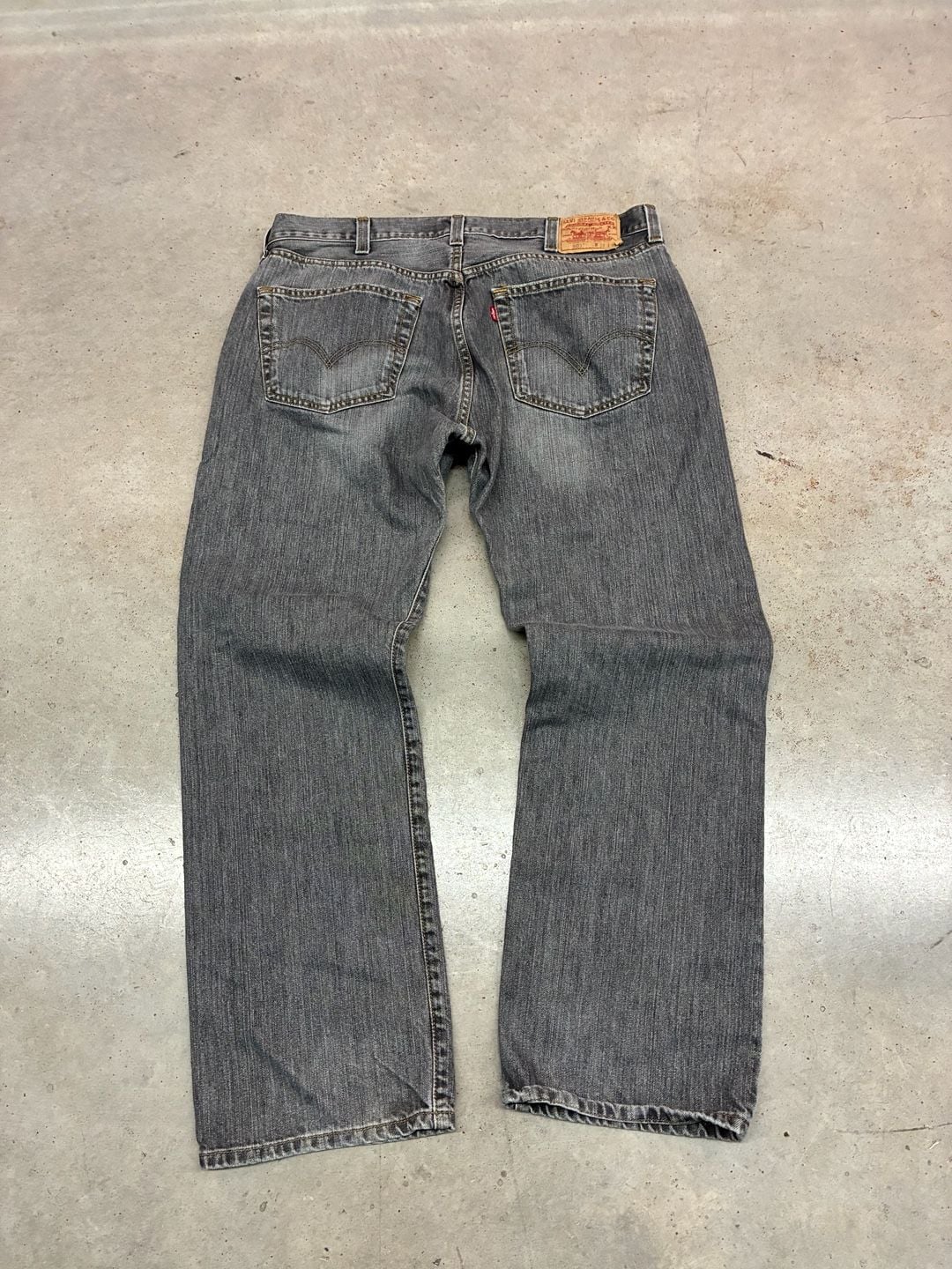 Levi's 501 Straight Leg Jeans Size 38x30 Gray Button Fly Denim Pants 11