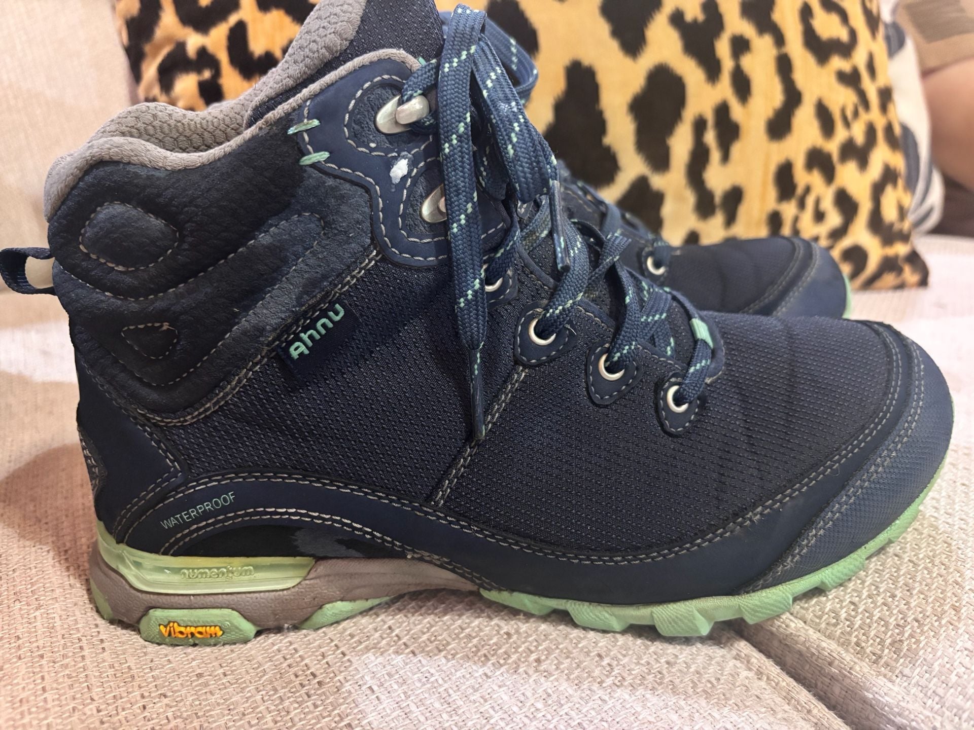 Ahnu Sugarpine II Waterproof Hiking Boots Blue Sz 8.5 4