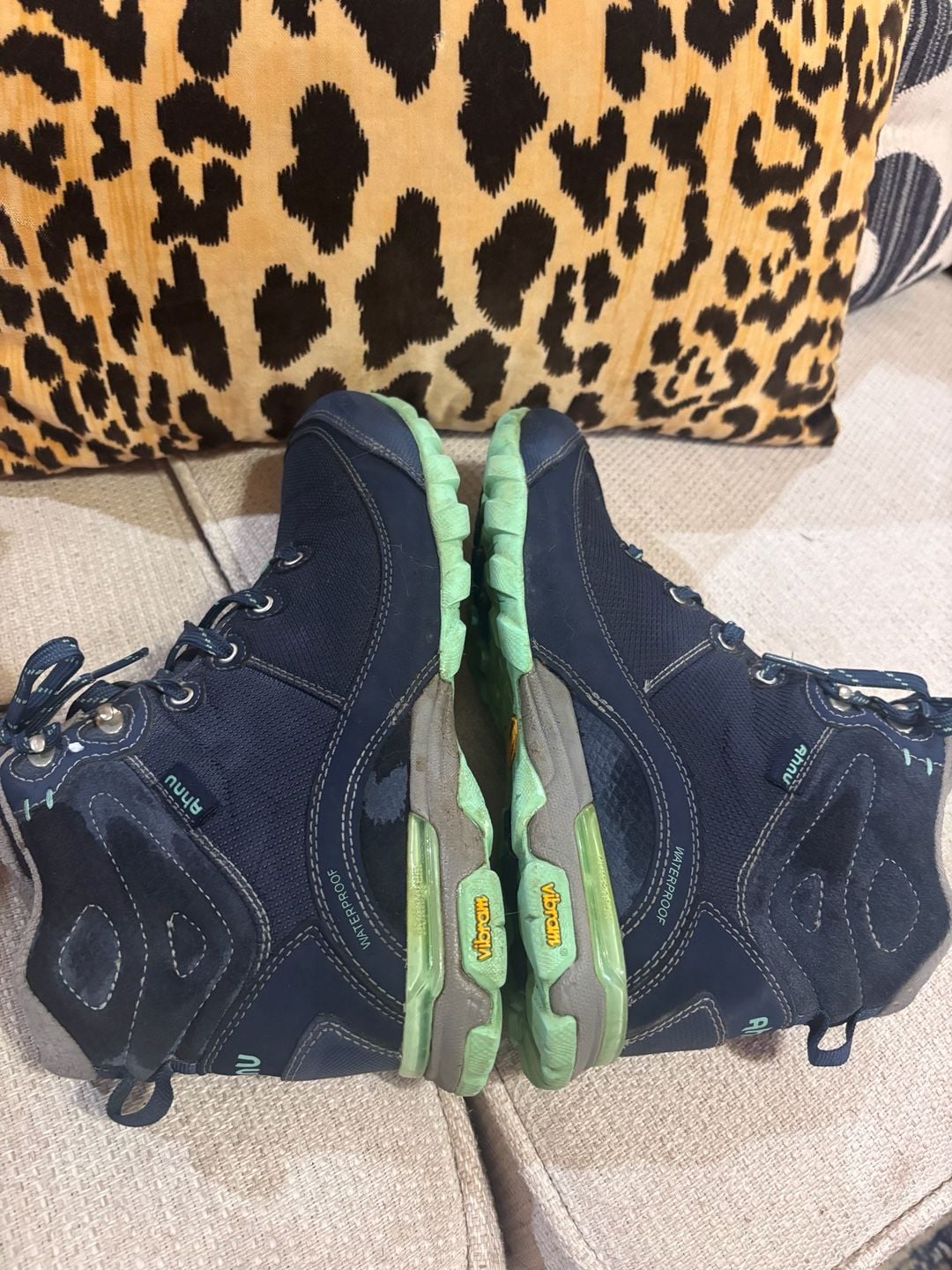 Ahnu Sugarpine II Waterproof Hiking Boots Blue Sz 8.5 5