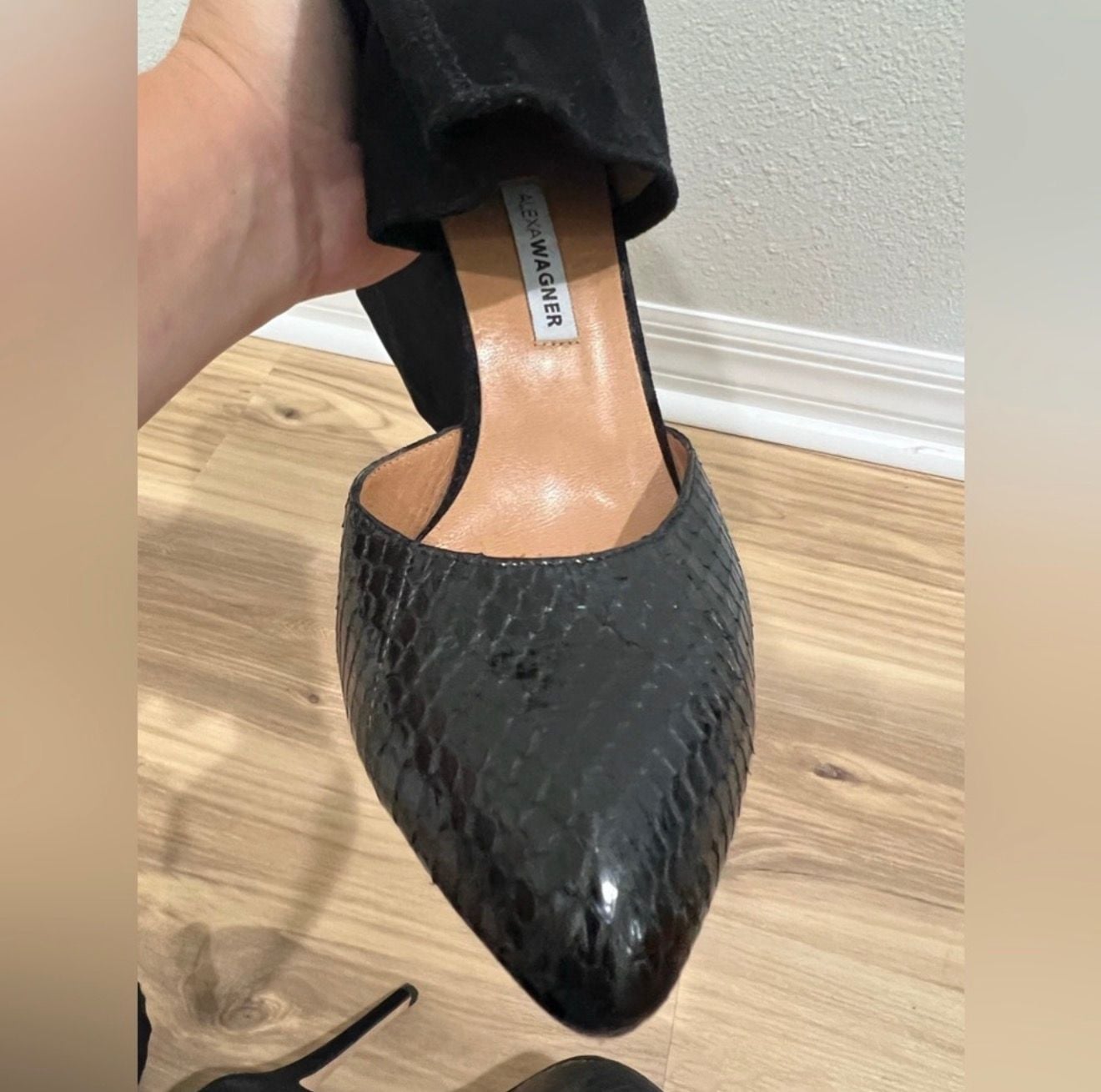 Alexa Wagner Over-The-Knee Suede Boots And Python Pumps 2