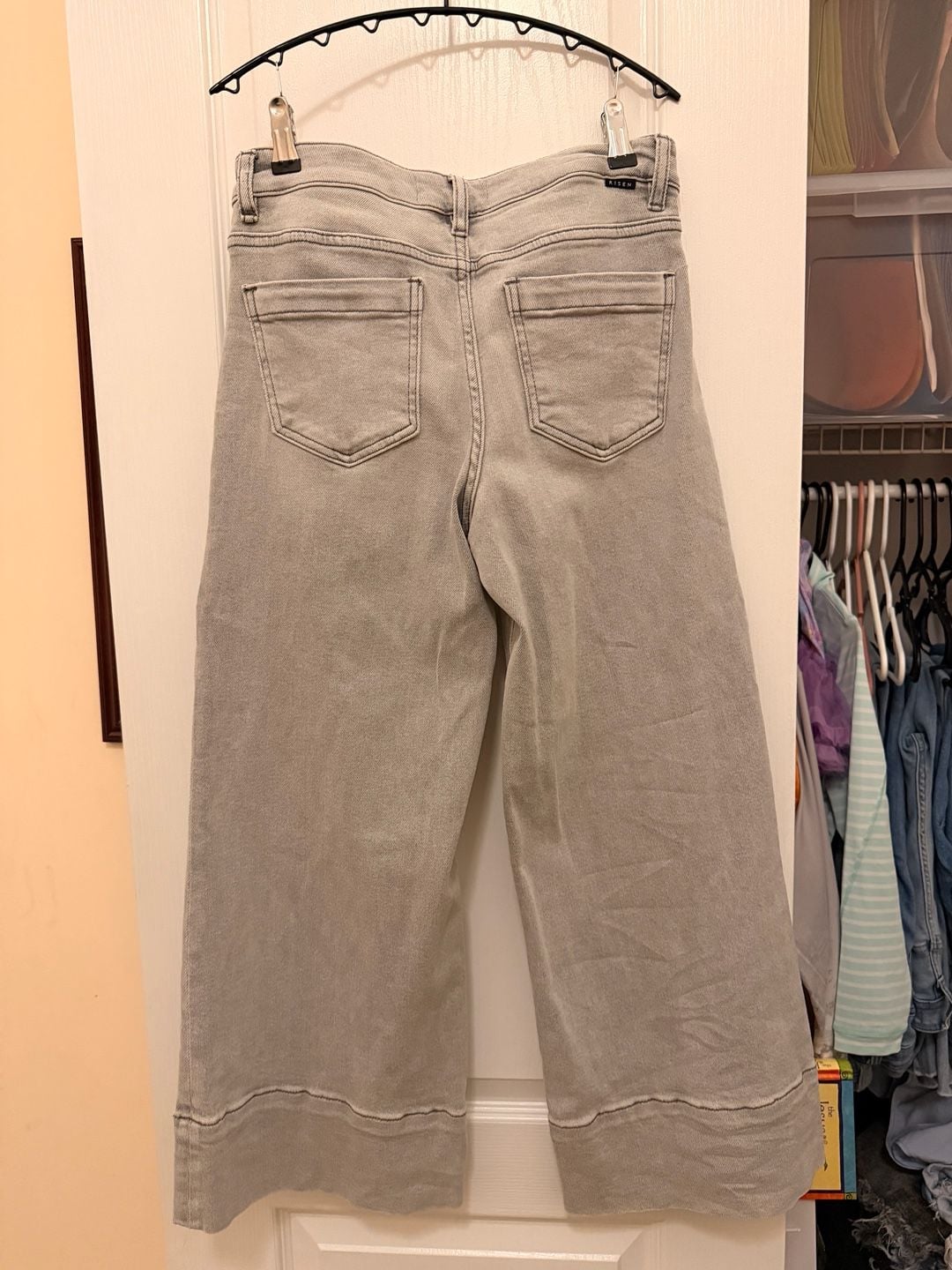 Risen Jeans Wide Leg Pintuck Jeans Size 3/26 Grey Denim 3
