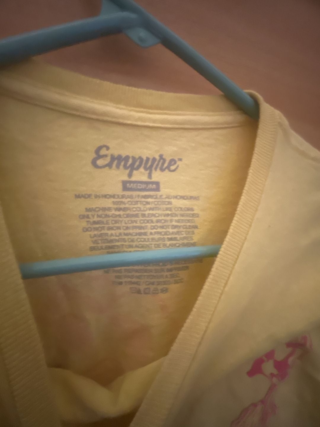 Empyre Love Through Pain Graphic T-Shirt Size Medium Yellow Rose Skater 3