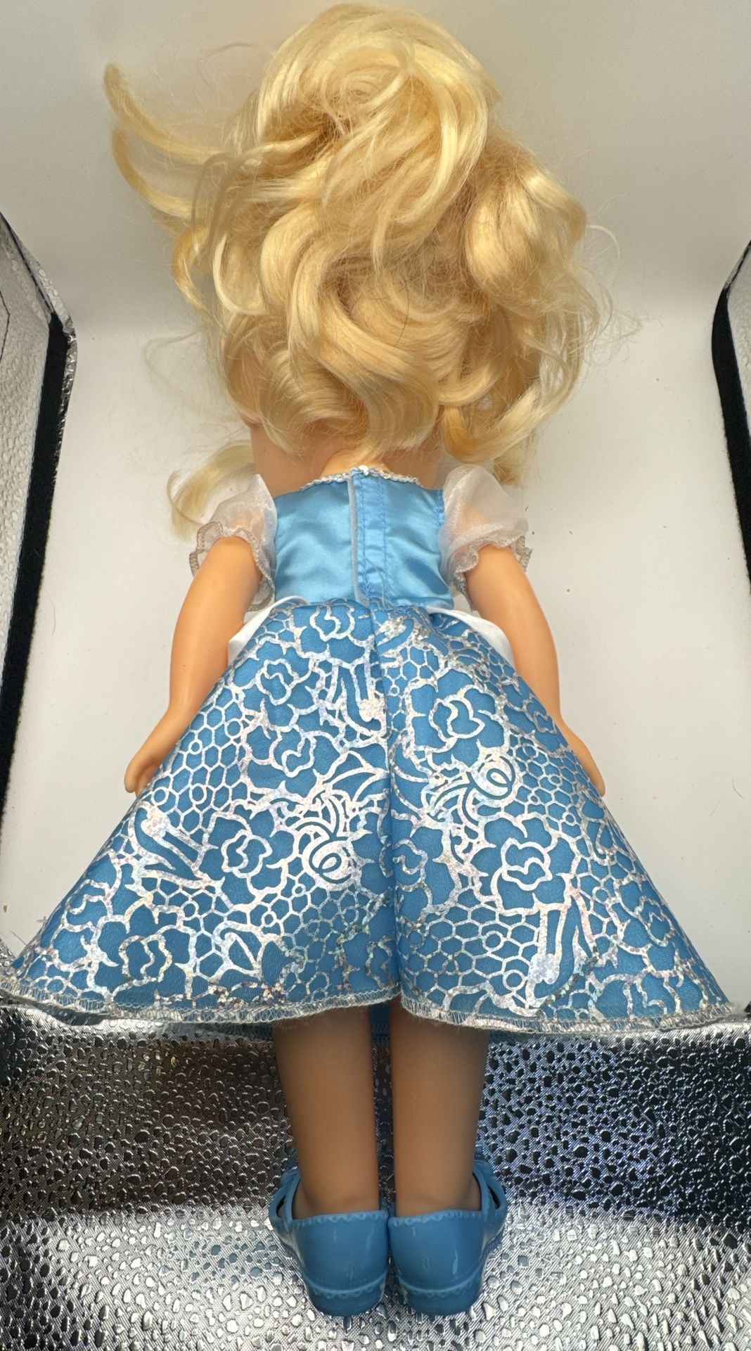 Jakks Pacific Disney Princess Cinderella Toddler Doll 14 Inch Blue Dress 2