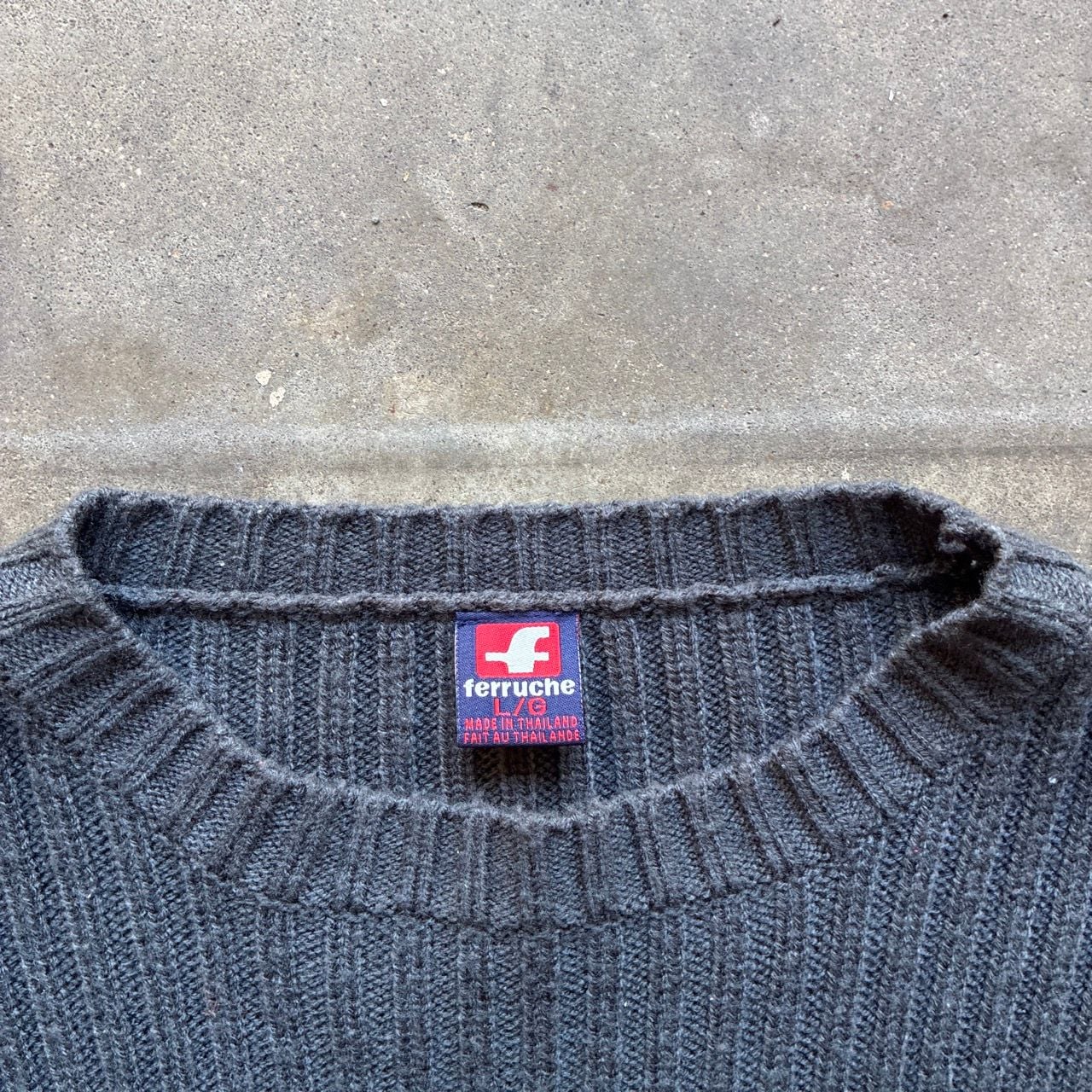 Product thumbnail 4