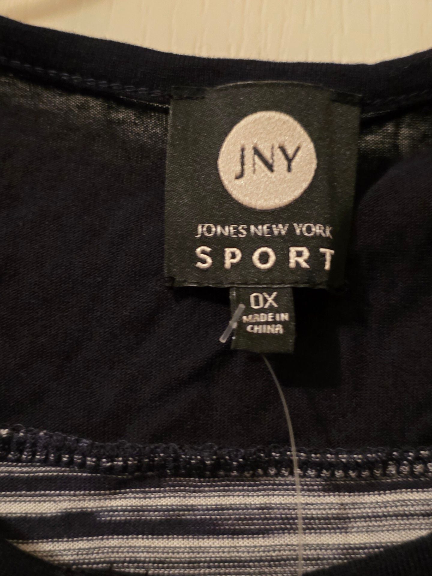 NWT Jones New York Sport Henley Shirt Size 0X Black Ivory Striped Long Sleeves 4