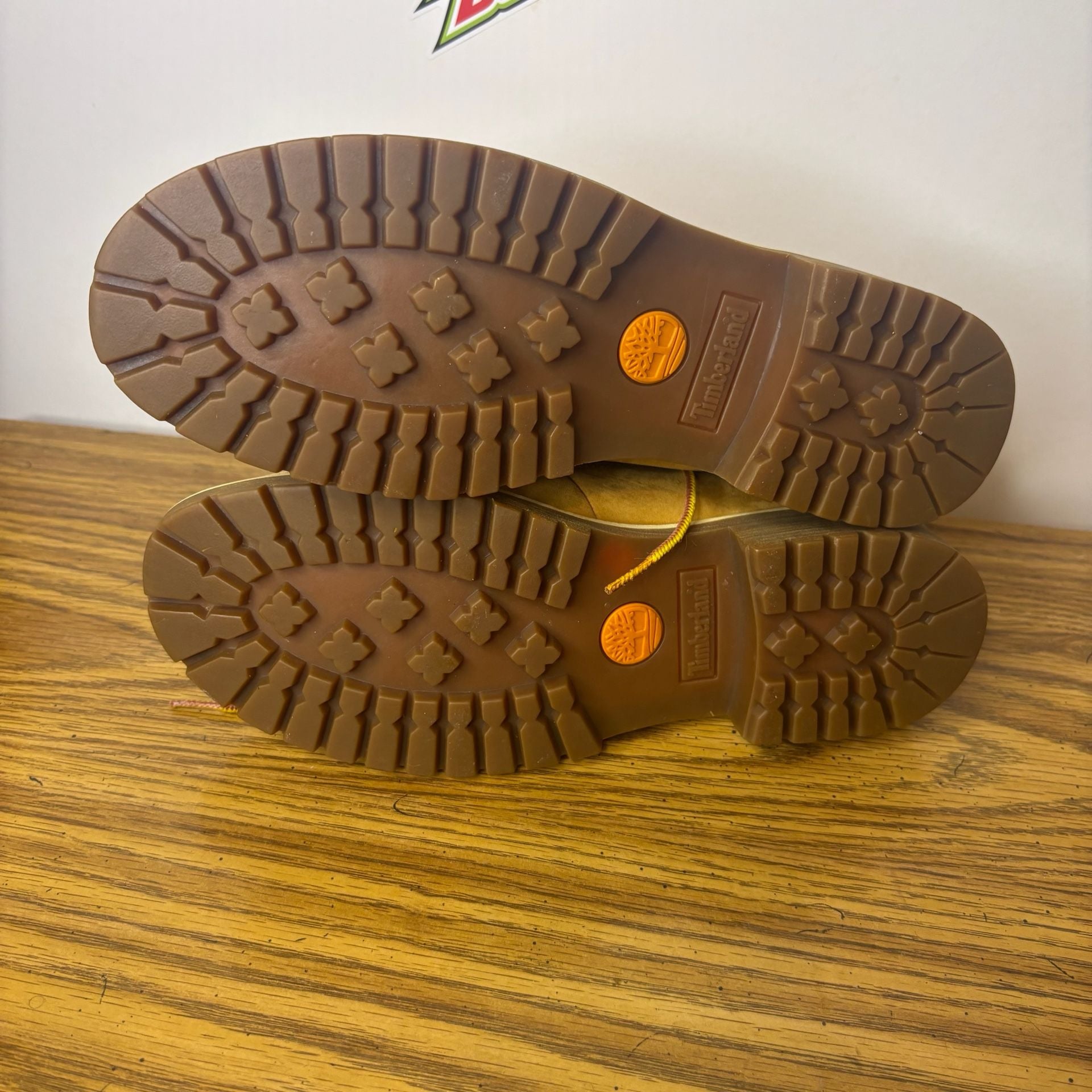 Product thumbnail 6