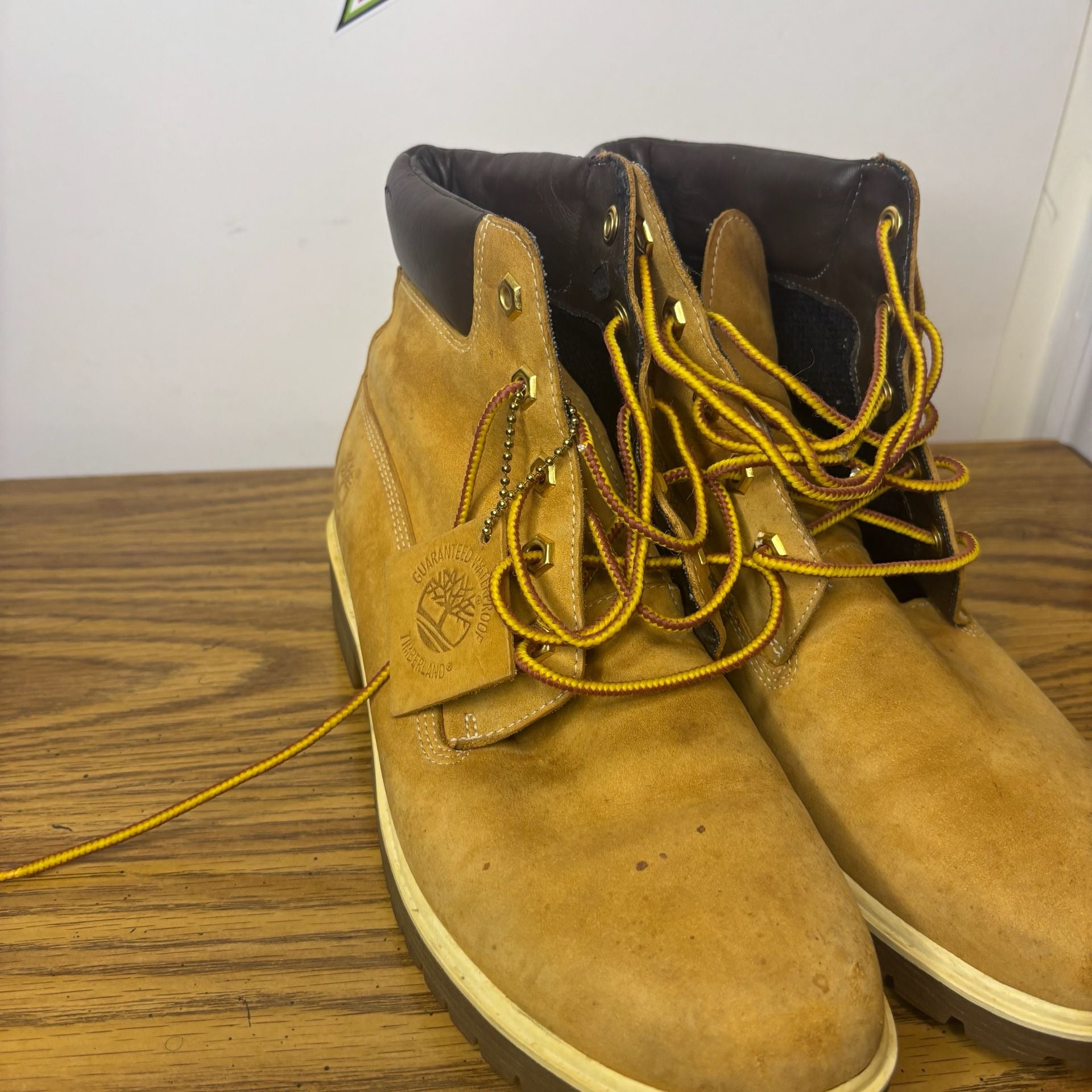Timberland Women's Size 8 1/2 Premium 6-Inch Waterproof Boots Wheat Nubuck 7