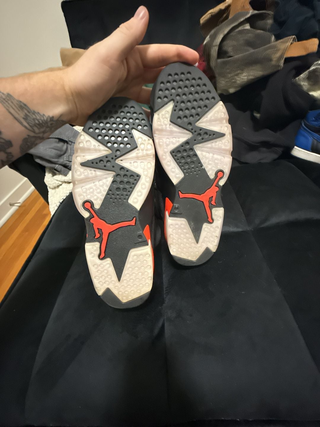 Jordan Air Jordan 6 Retro Black Infrared 2019 Sneakers 3