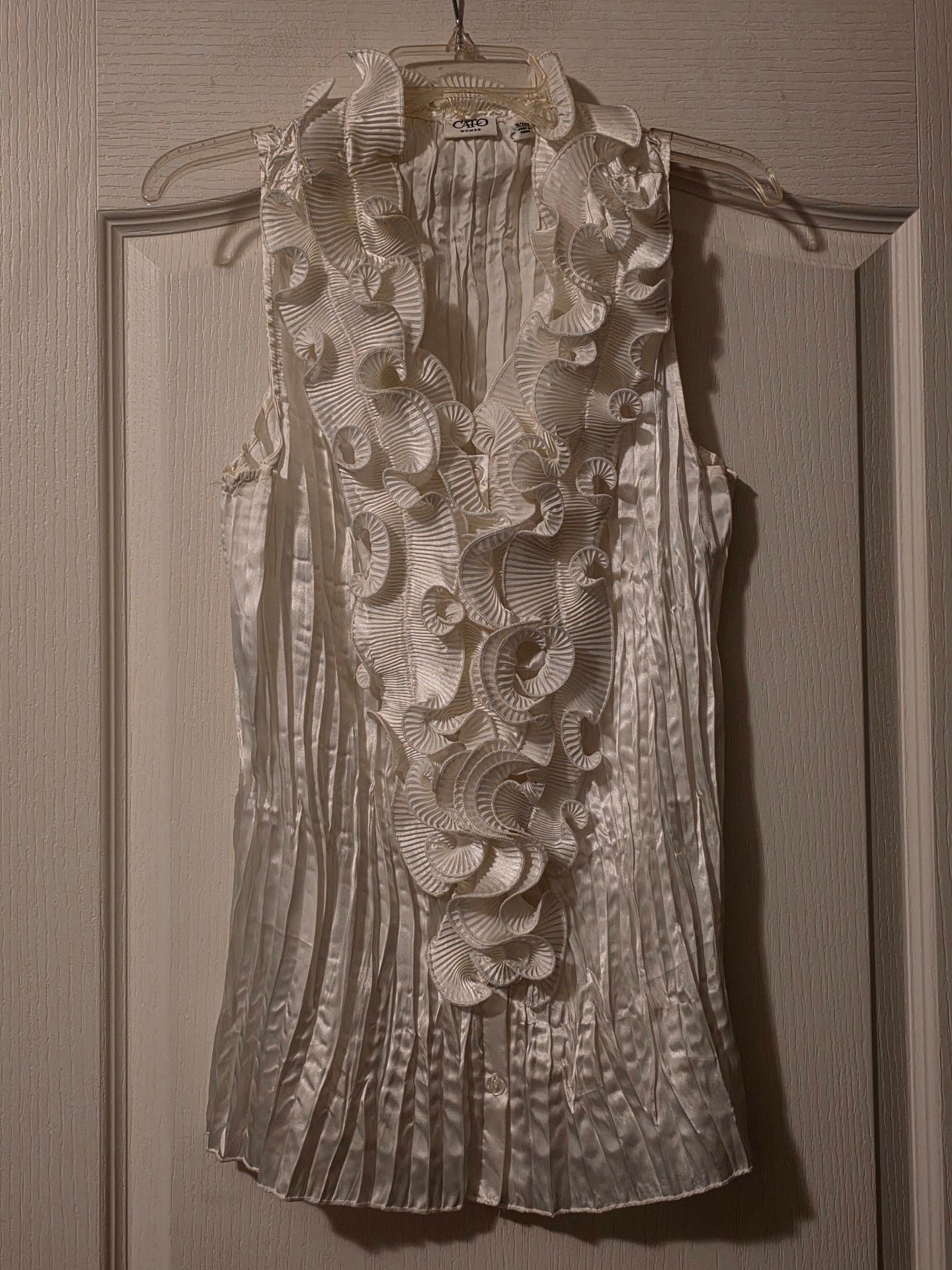 Dressy Cato Woman Ruffle Pleated Blouse 18W White Sleeveless Top 2