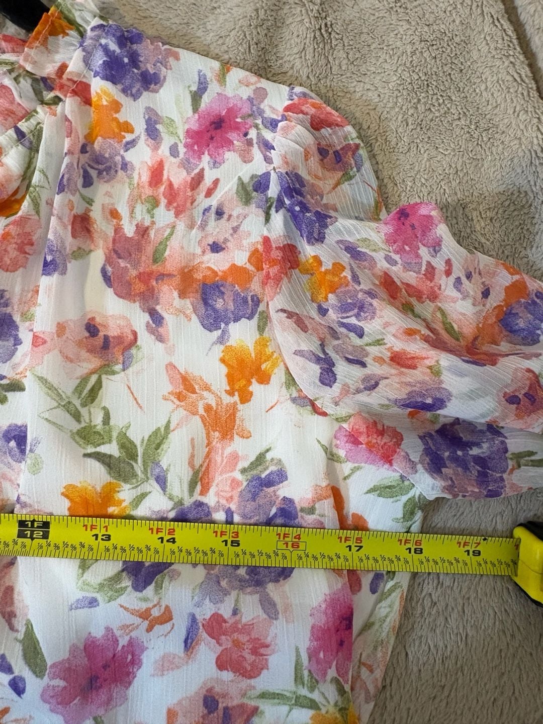 Joie Floral Chiffon Blouse Size XS Long Sleeve V-Neck 7
