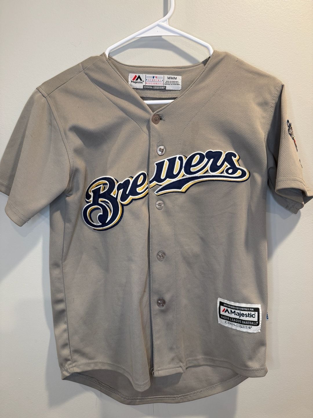 Majestic Milwaukee Brewers Baseball Jersey Size youth M Gray Spring 70 2