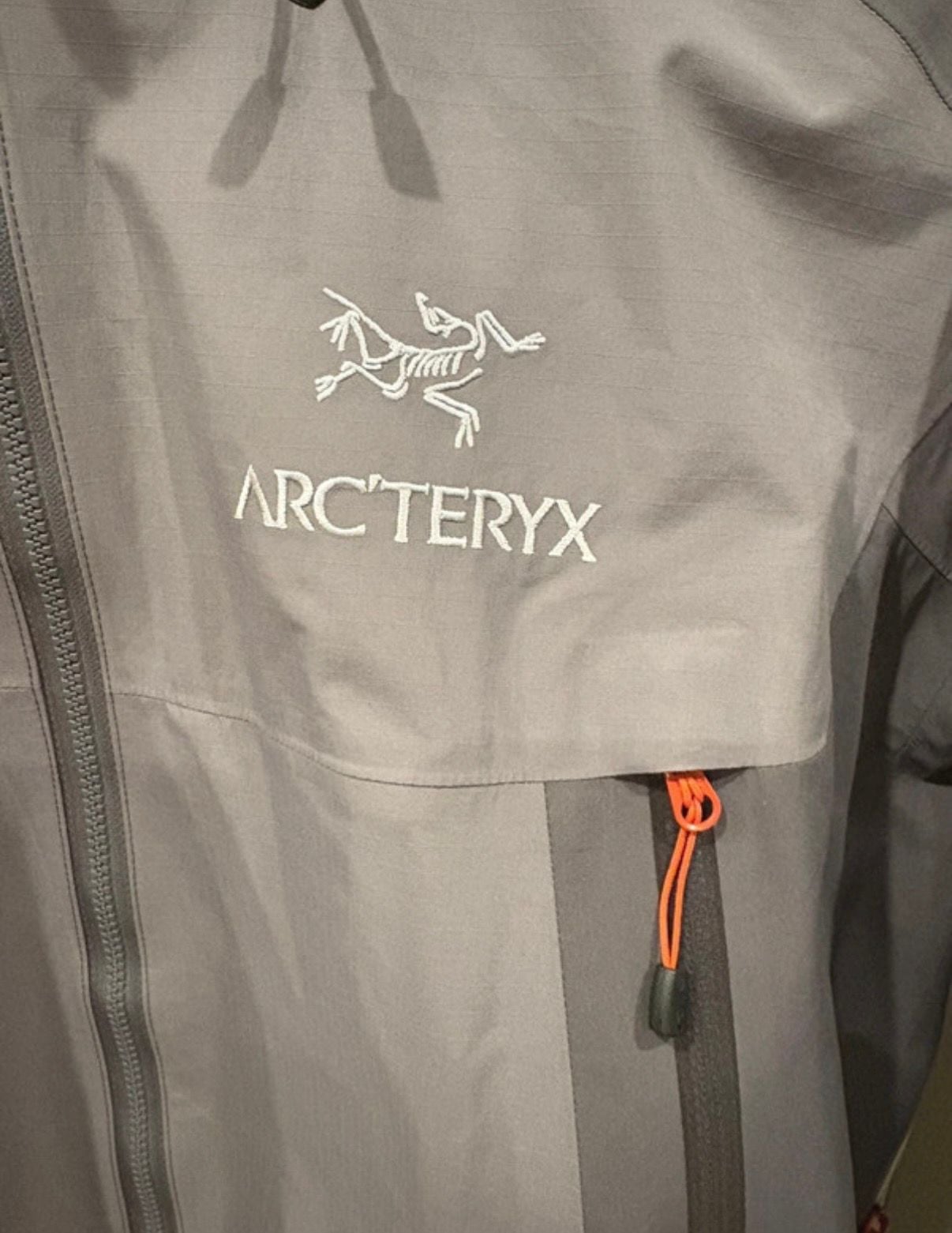 Arcteryx Alpha SV Jacket Size L/G Grey Gore-Tex 8