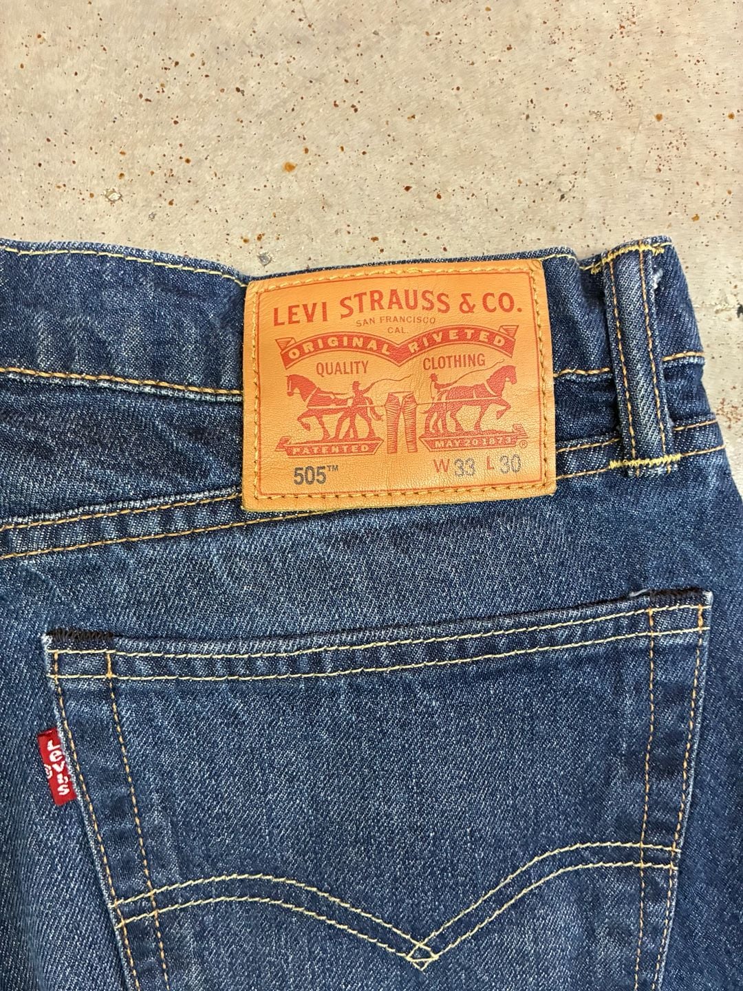 Levi's 505 Regular Fit Jeans W33 L30 Blue Distressed Denim 8