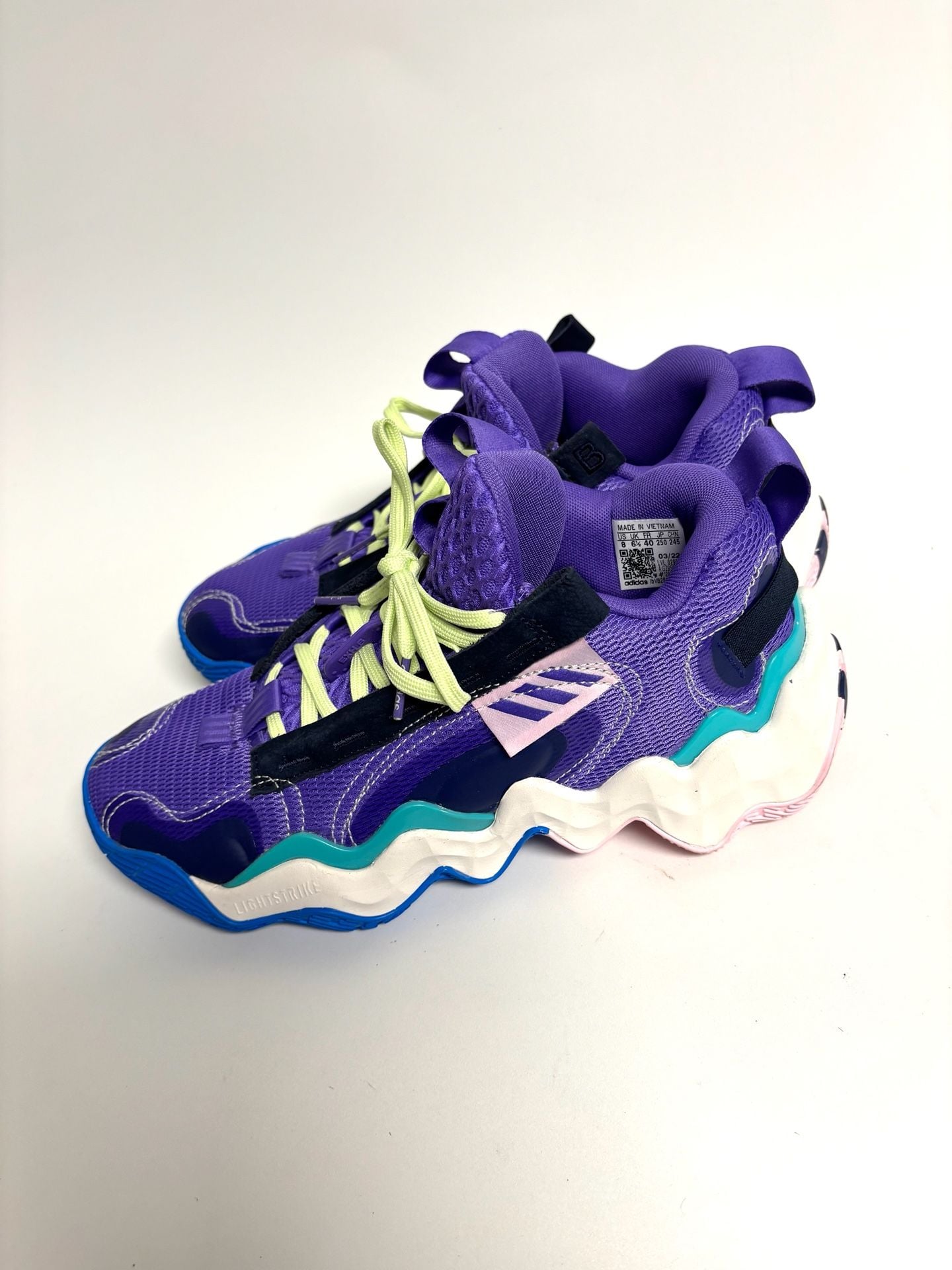 Product thumbnail 3