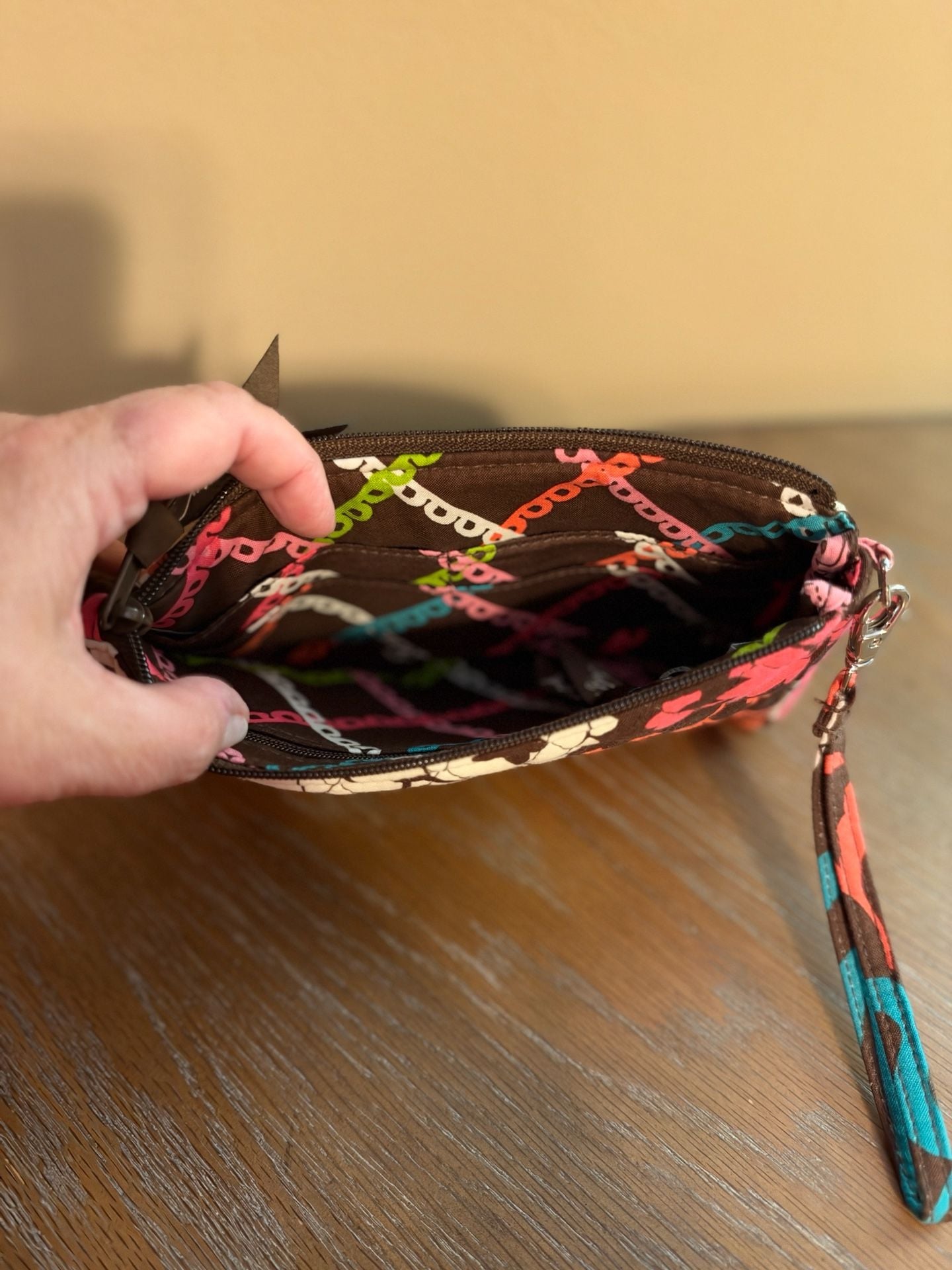 Vera Bradley Lola Floral Quilted Pushlock Wristlet Wallet Purse 5