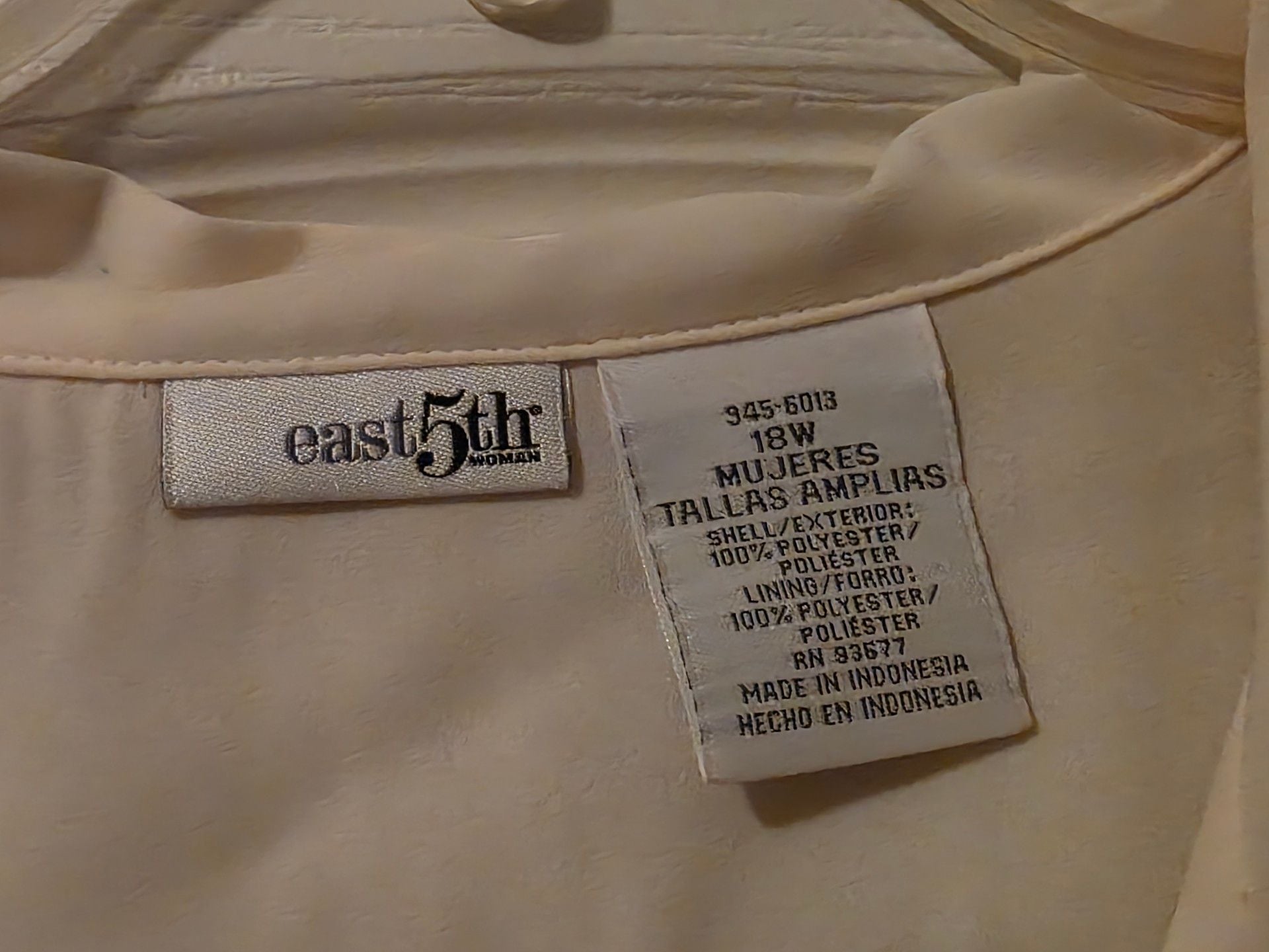 East 5th Short Sleeve Blouse Size 18W Ivory Button Down Dress Top 4
