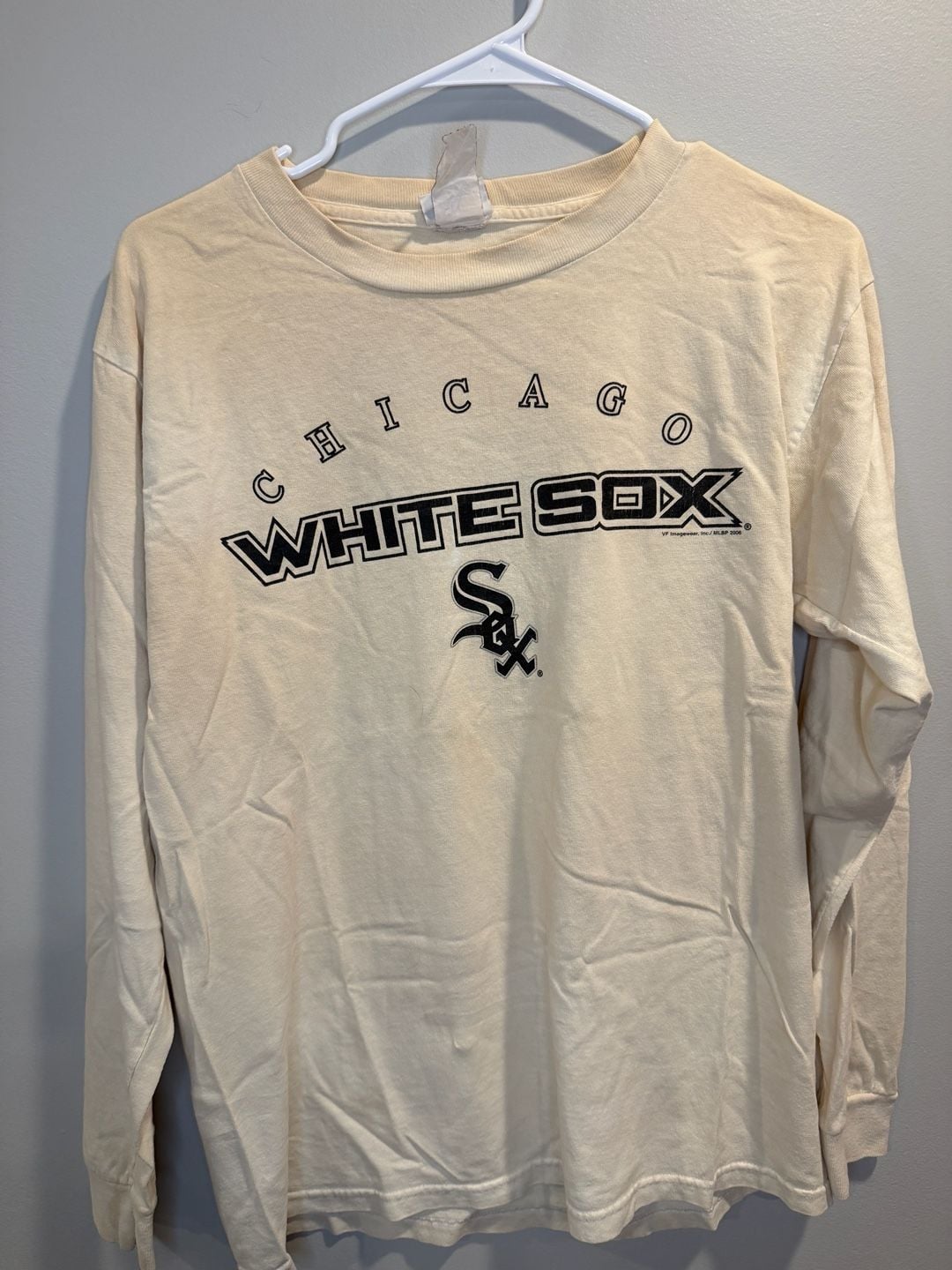 VF Imagewear Chicago White Sox Long Sleeve Shirt Size M 2