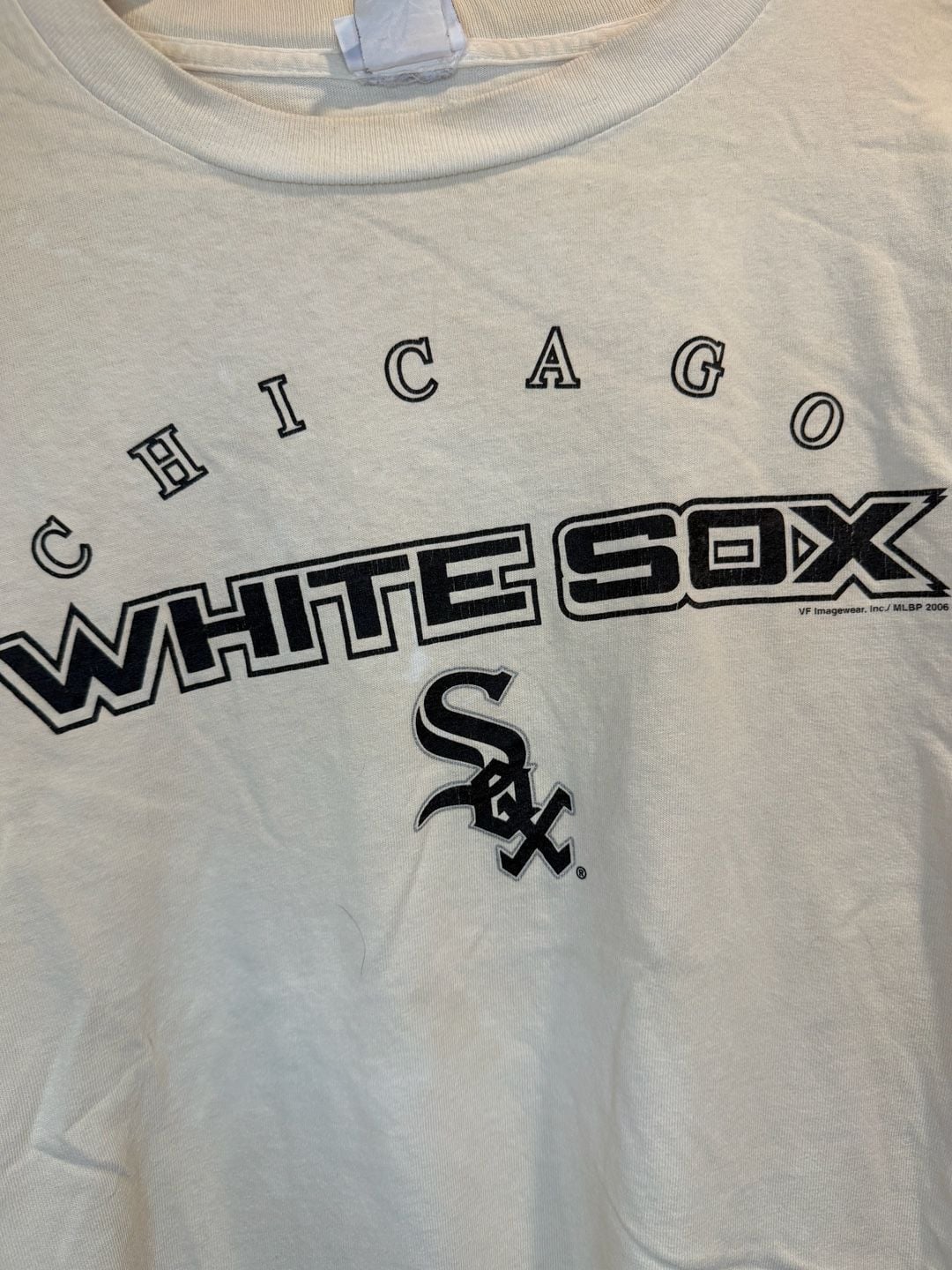 VF Imagewear Chicago White Sox Long Sleeve Shirt Size M 3