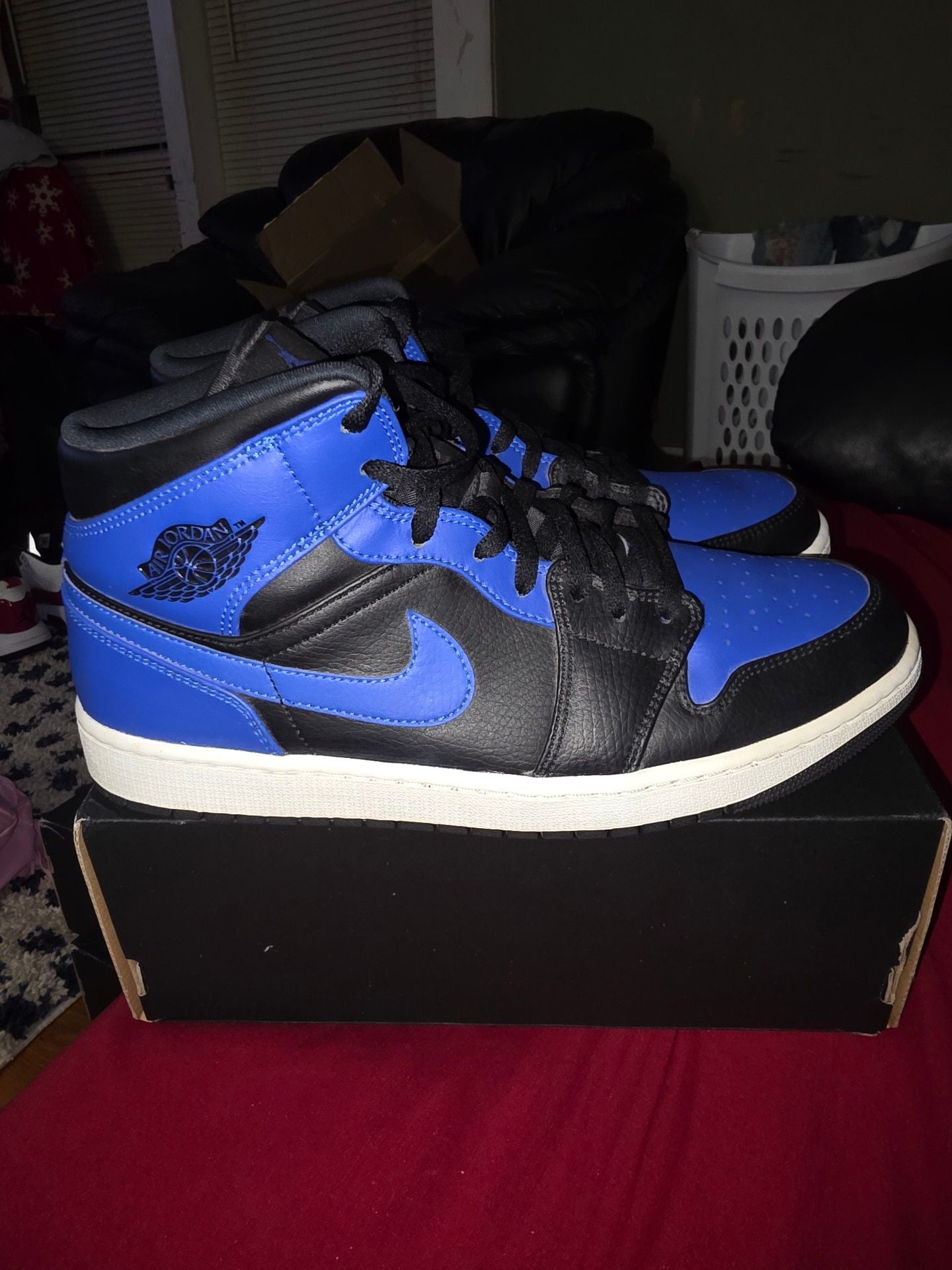 Nike Air Jordan 1 Mid Size 12 Black Hyper Royal Blue 4