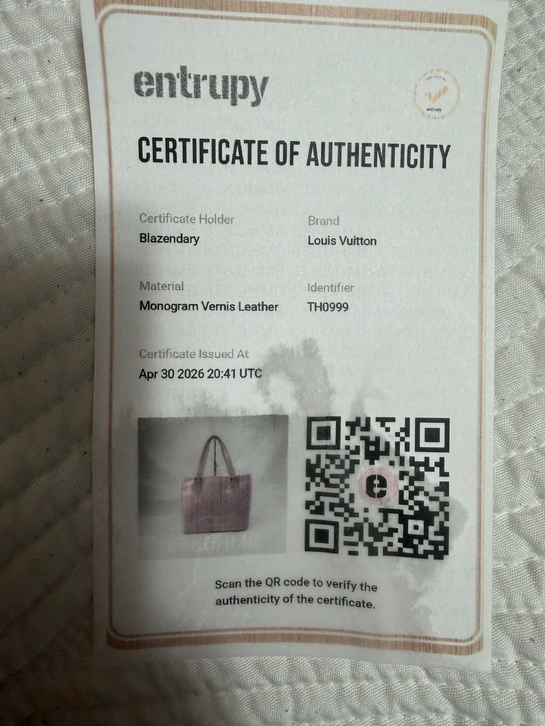 Louis Vuitton Monogram Vernis Houston Tote Beige 21