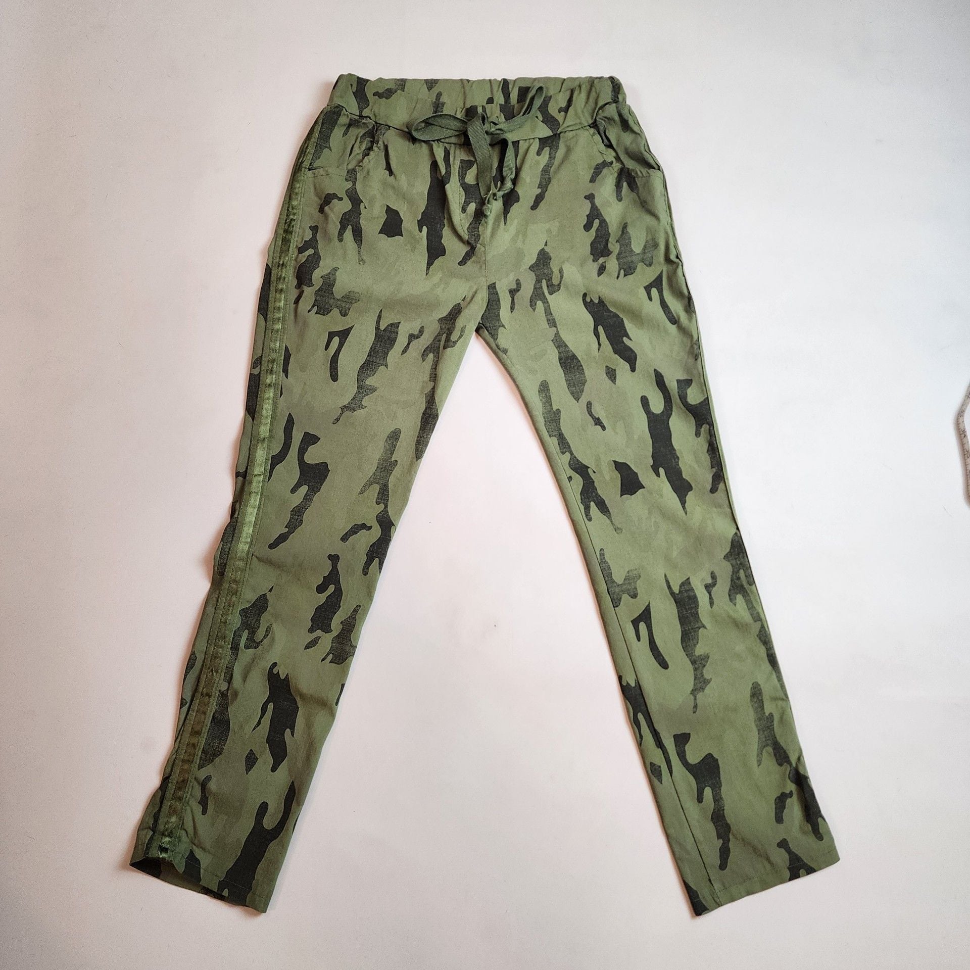 ​Made in Italy Camo Pants One Size Olive Green Military Streetwear Y2K Grunge 8