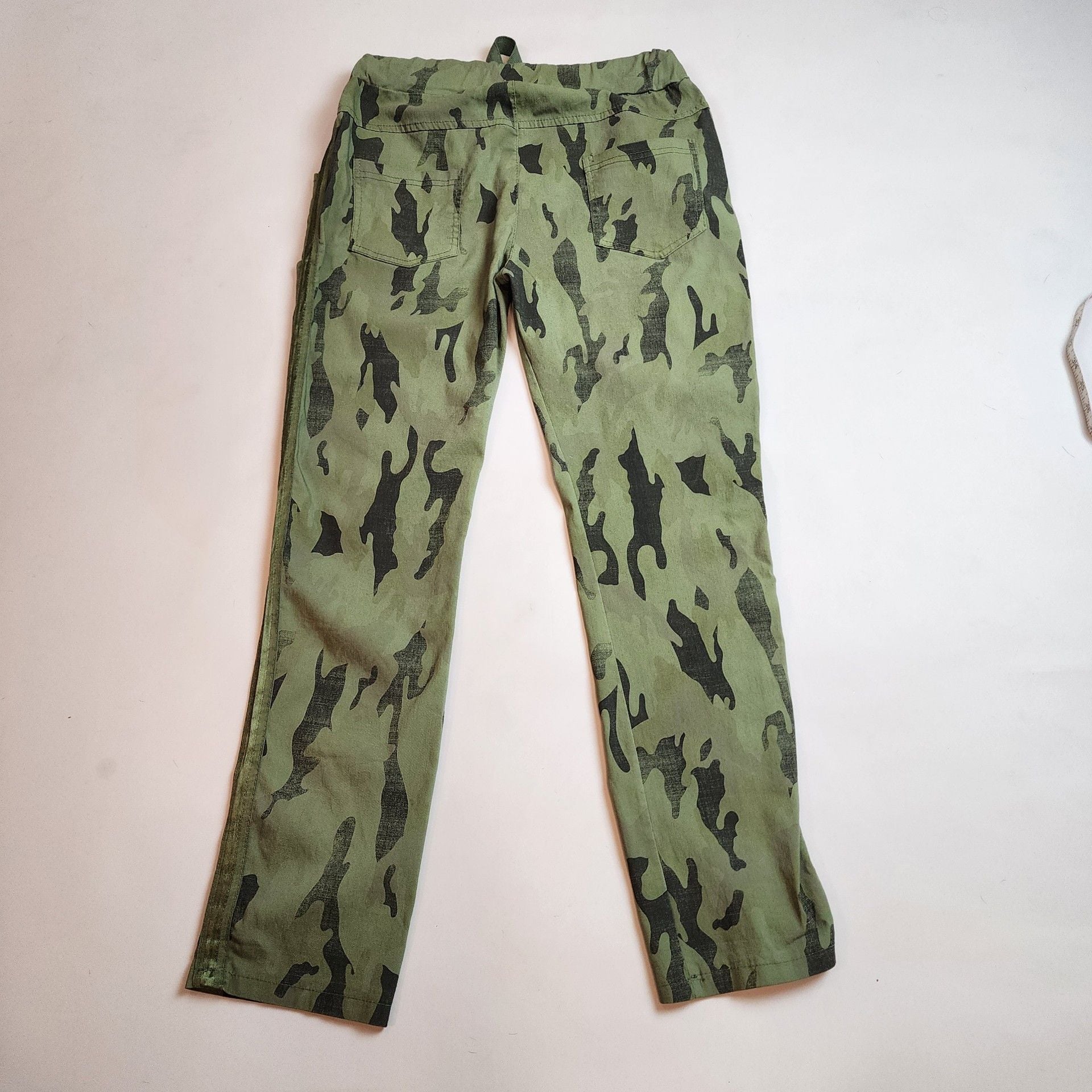 ​Made in Italy Camo Pants One Size Olive Green Military Streetwear Y2K Grunge 9