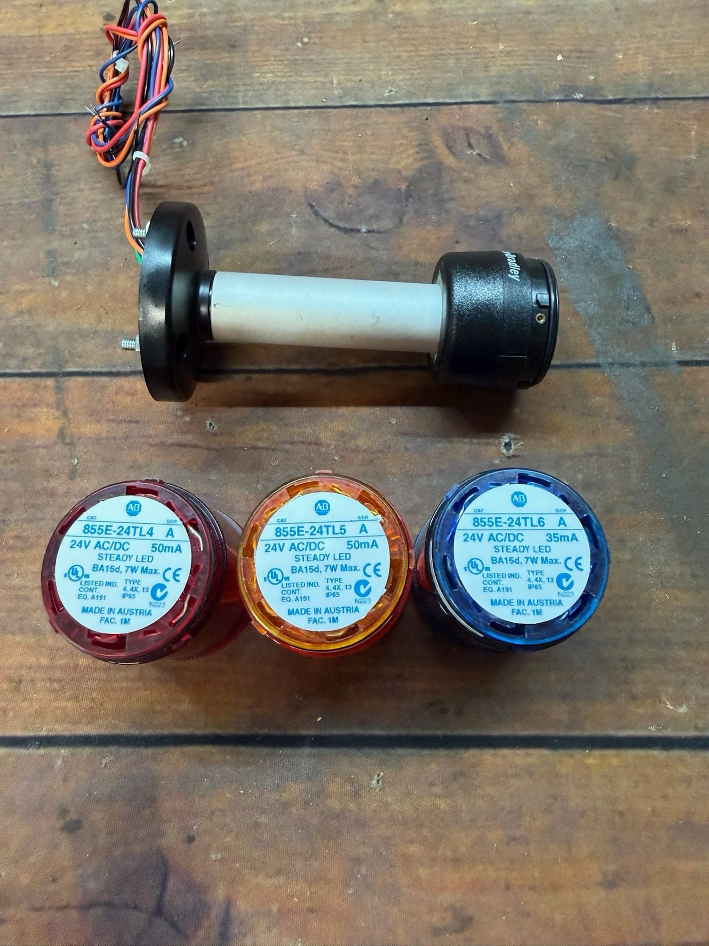Allen Bradley 855E Control Tower Stack Light Red Amber Blue 24V 6