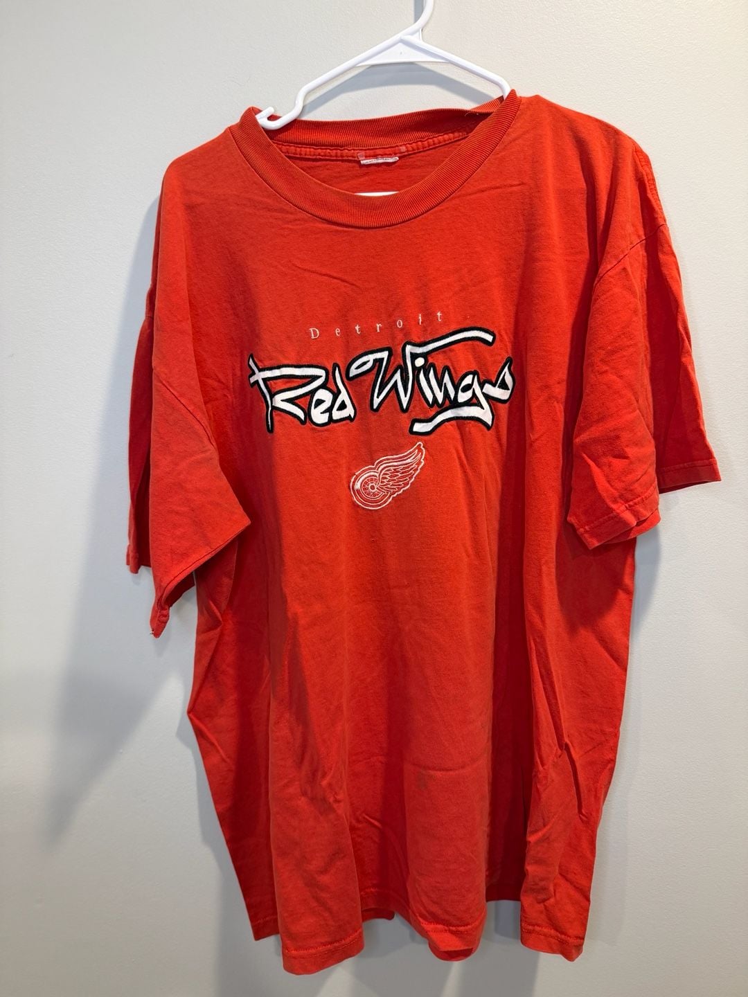 Vintage Detroit Red Wings Graphic T-Shirt Red 2