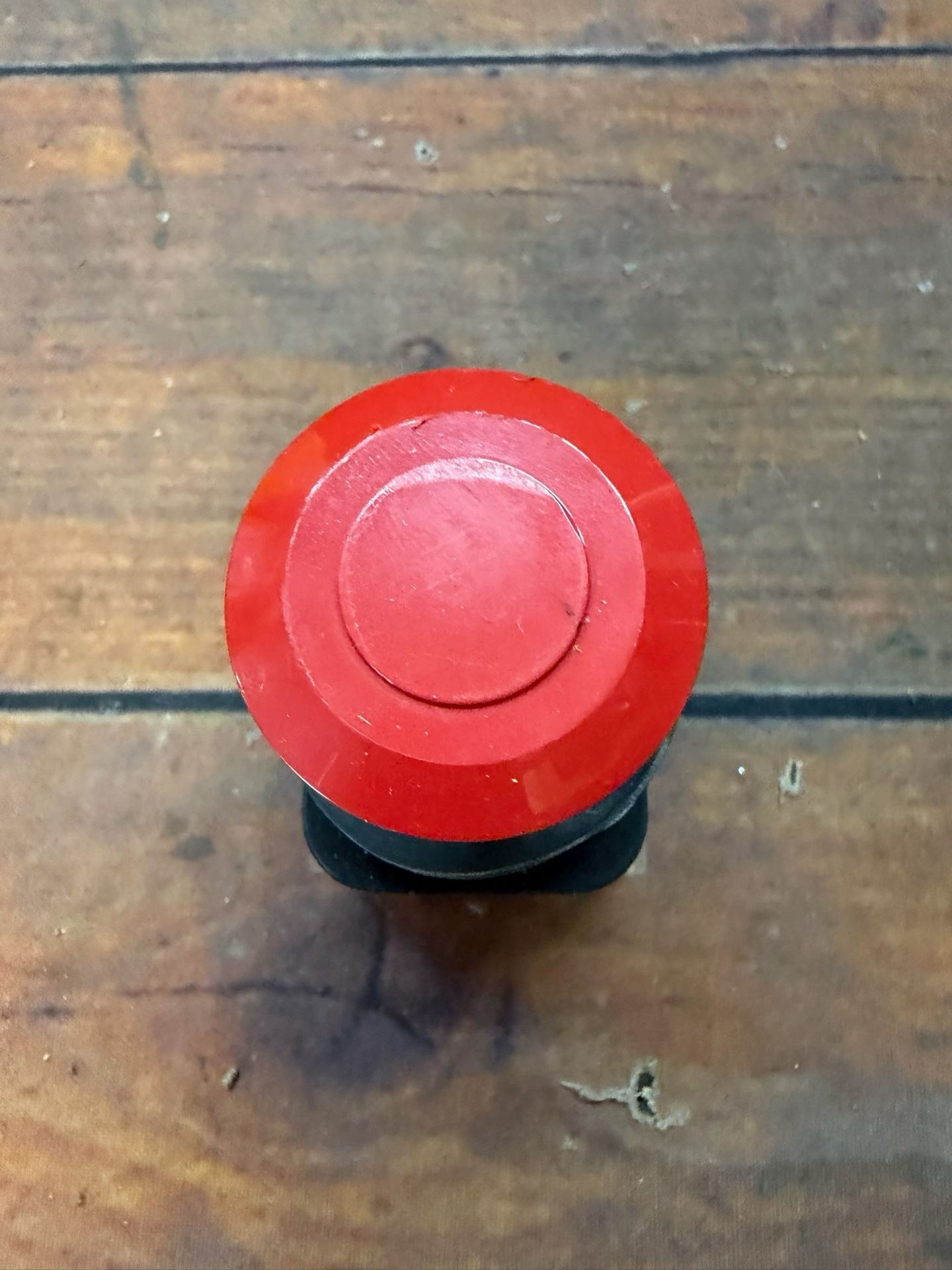 Allen-Bradley 800T-FX6D4 30mm Emergency Stop Push-Pull Switch 7
