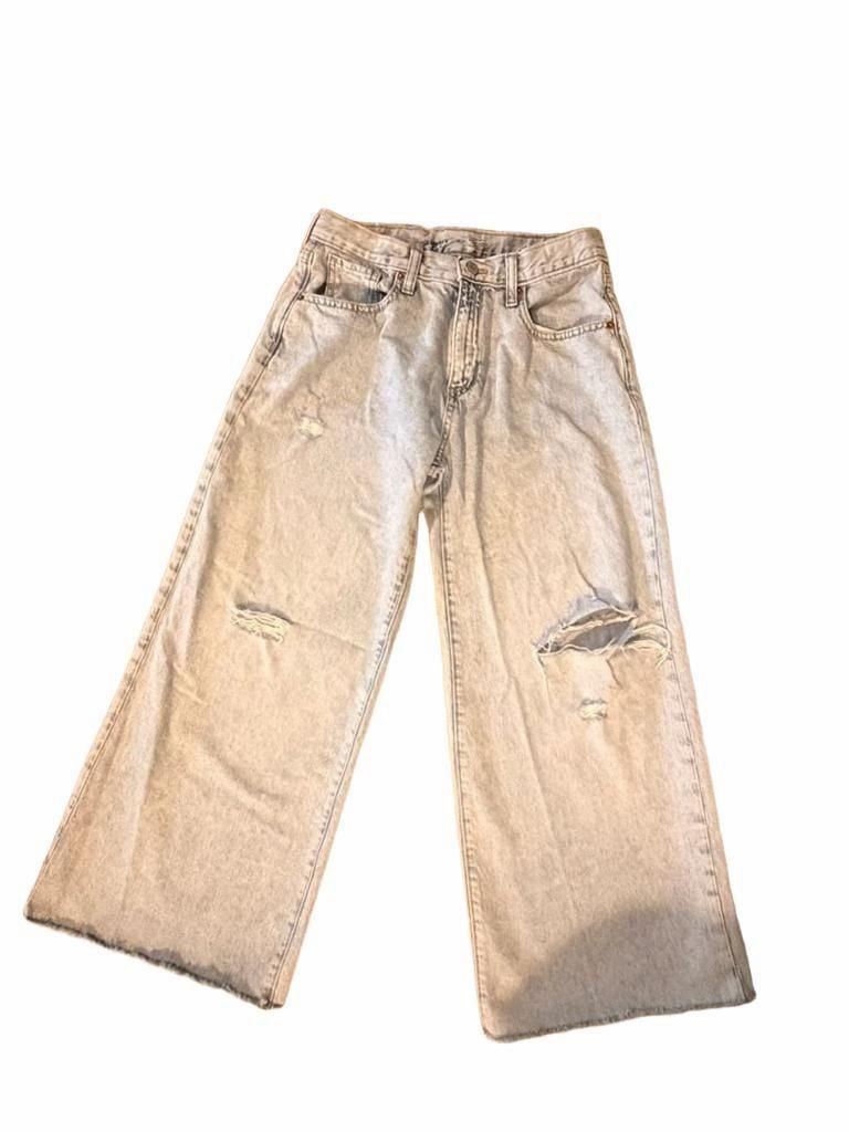Old Navy Super Baggy Wide Leg Jeans Size 16 Distressed Light Wash Y2K Aesthetic 2